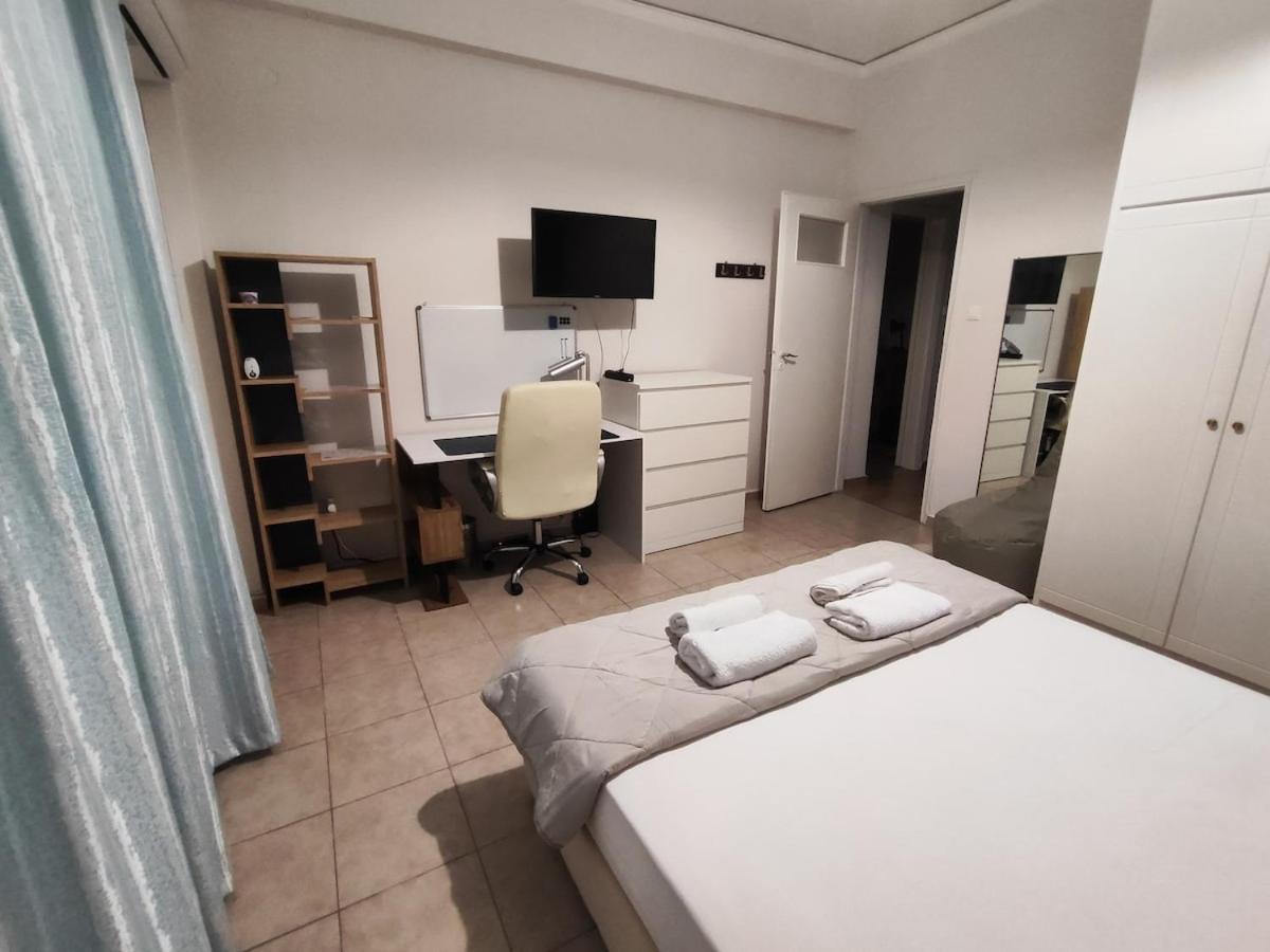 RG Living Spaces Neo Psychiko