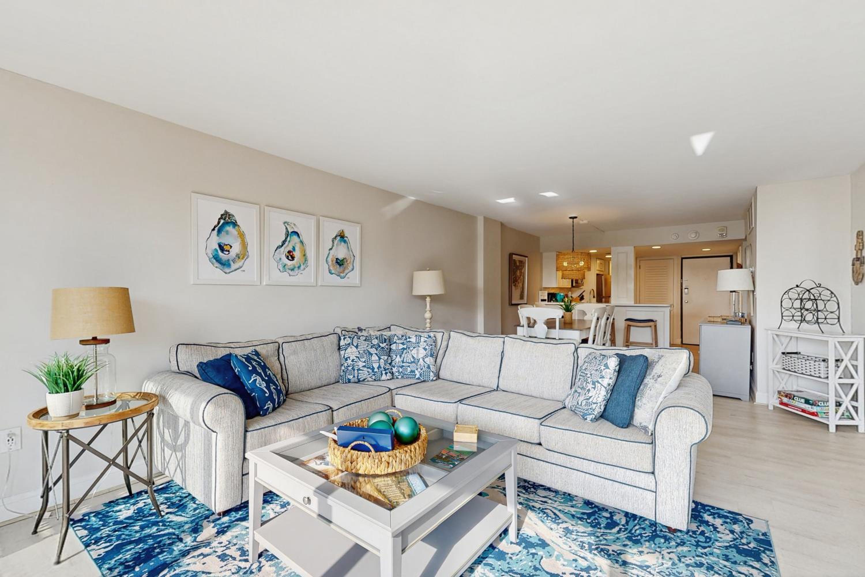 Walk to Ocean! Bethany Beach Retreat with Balcony