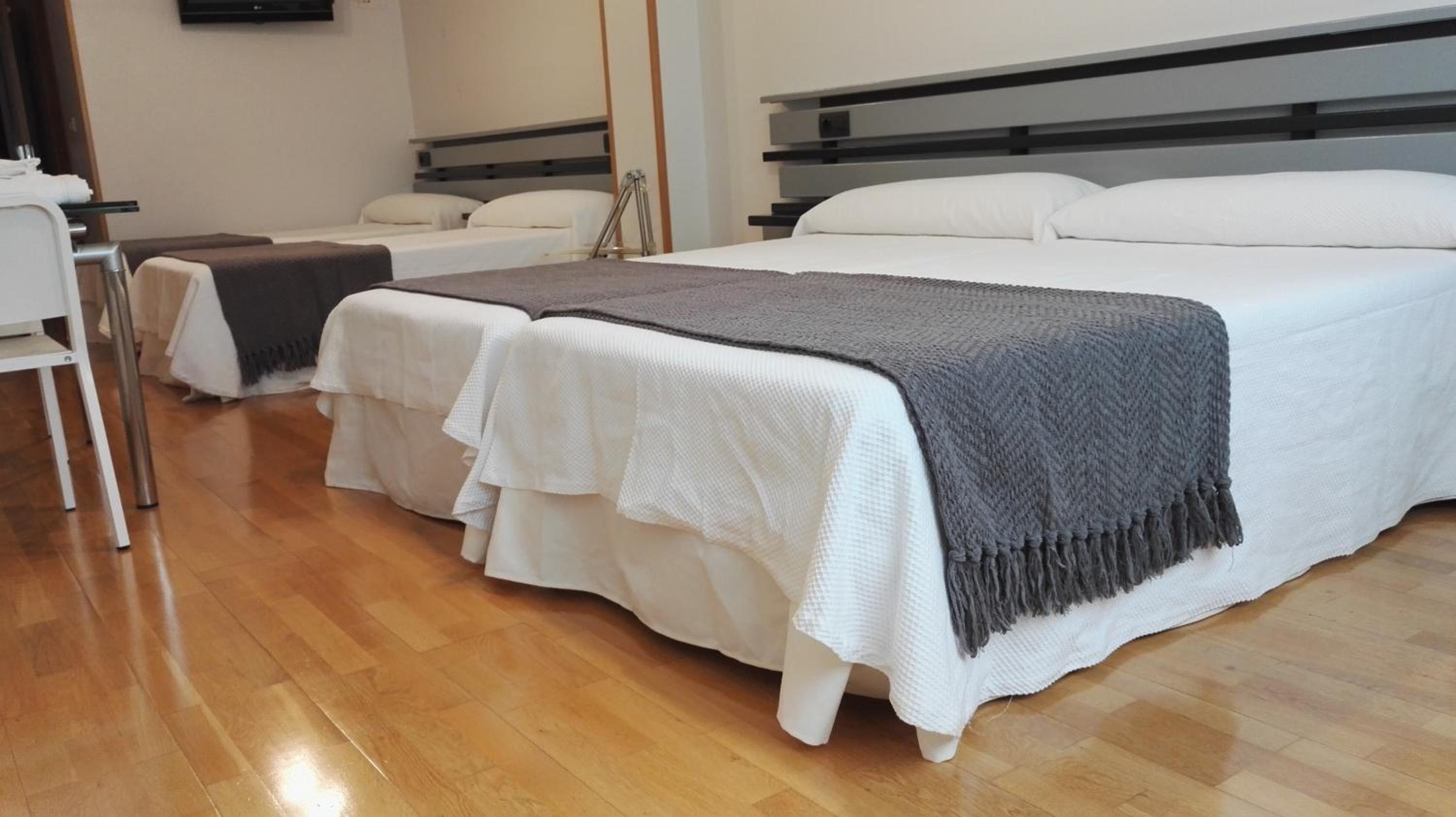Toctoc Rooms