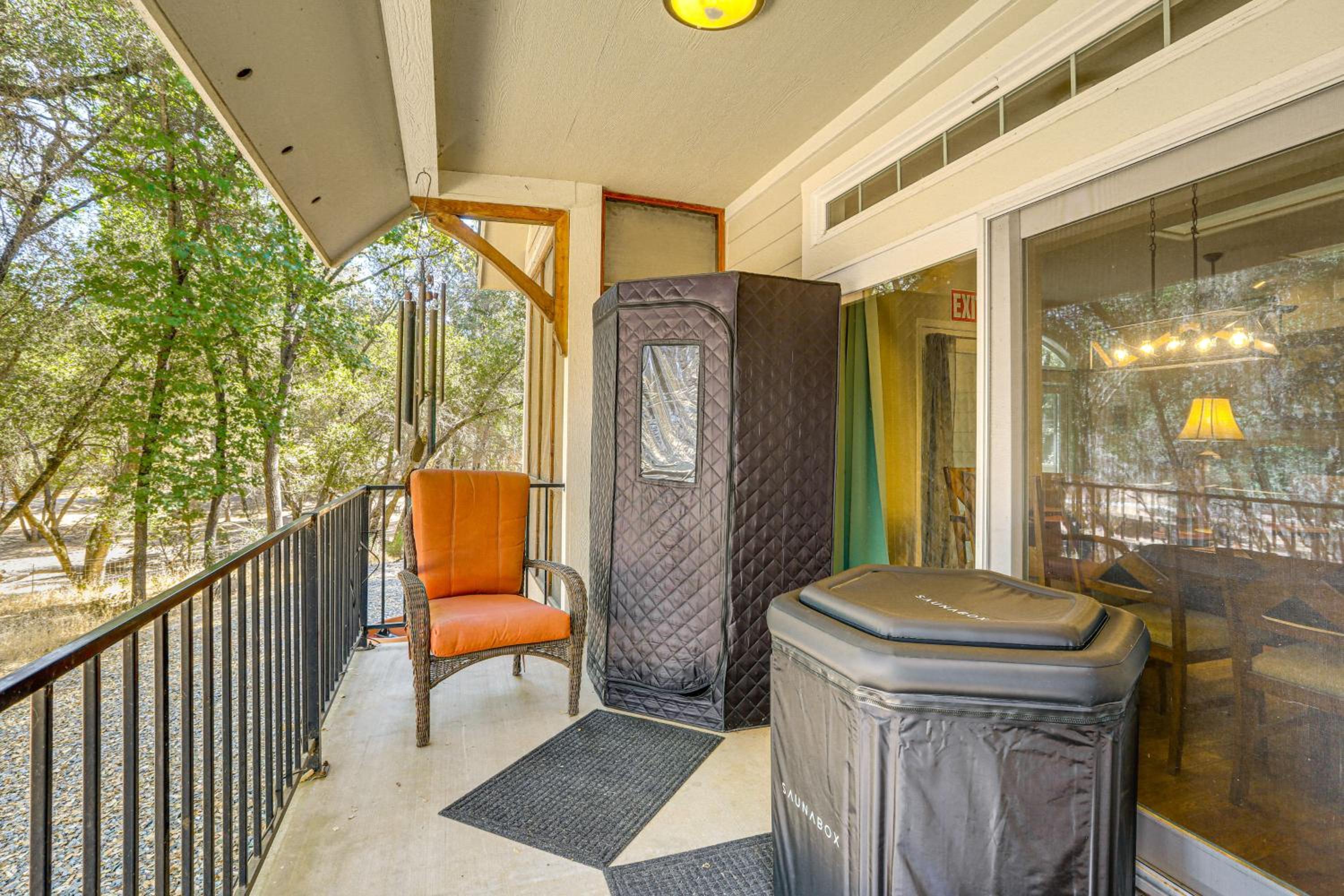 All-Season Outdoor Base Camp Gold Country Home!