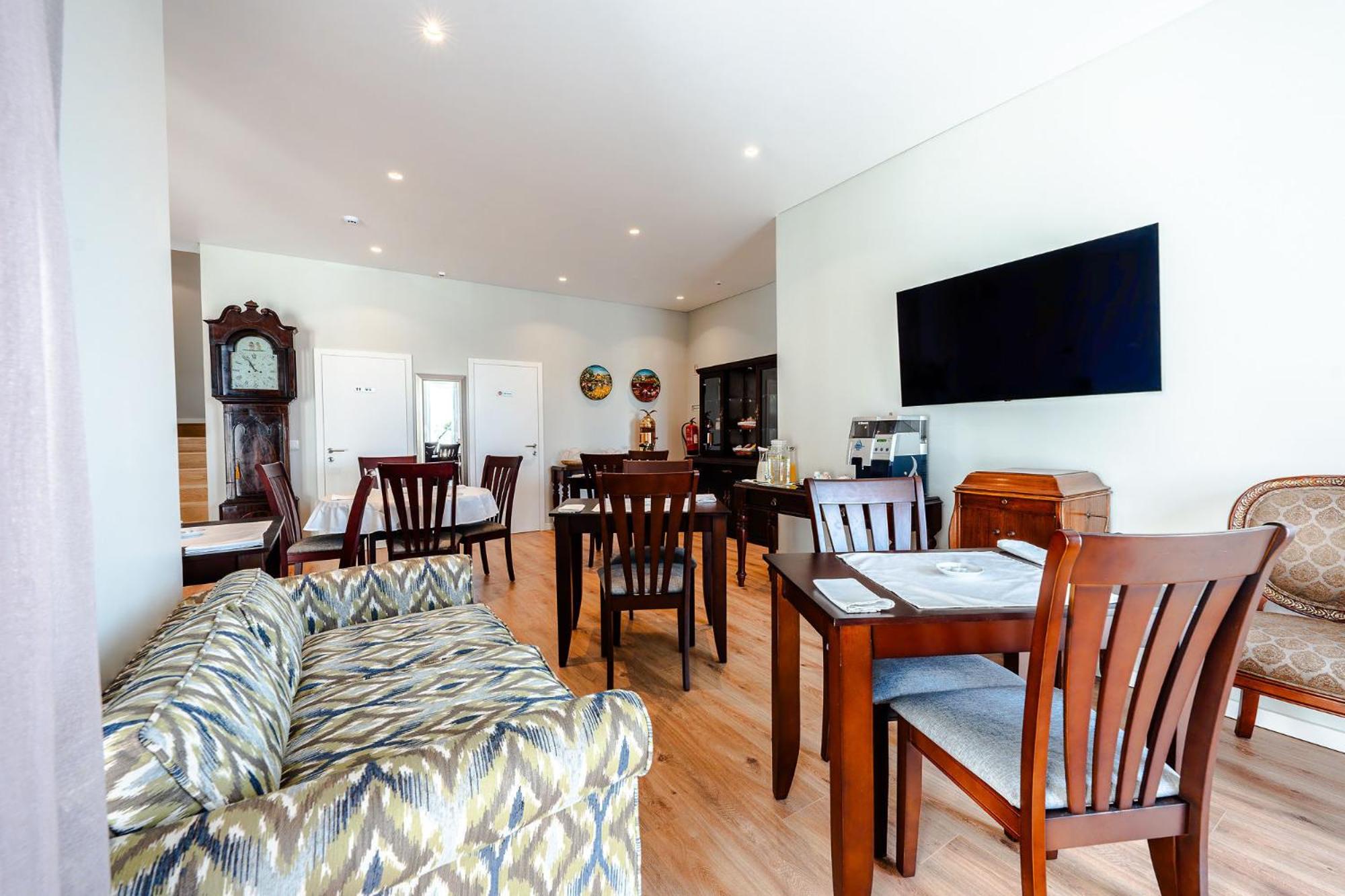 BeGuest Estoril Guesthouse