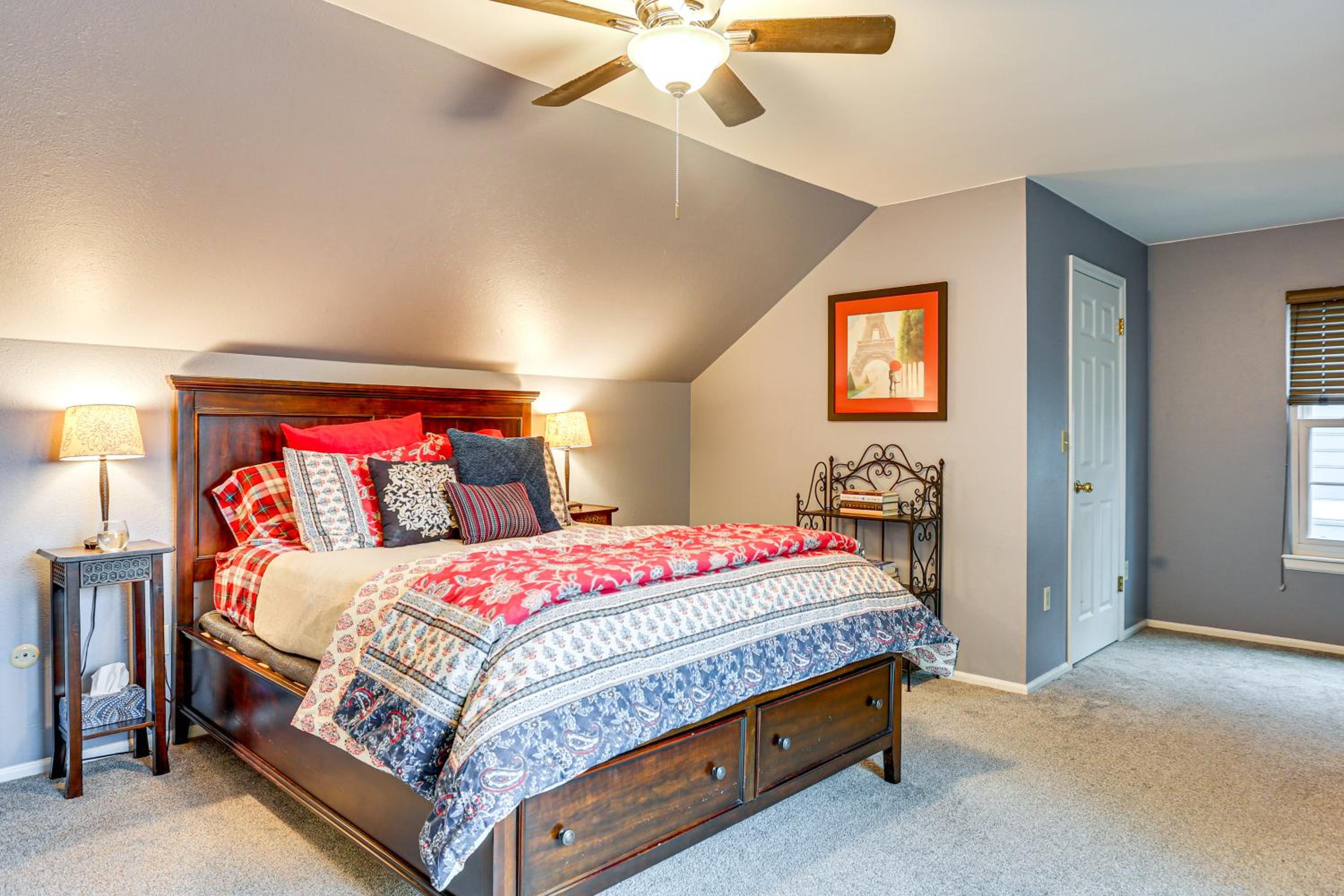 Spacious Family Home with Deck and Yard in Littleton!