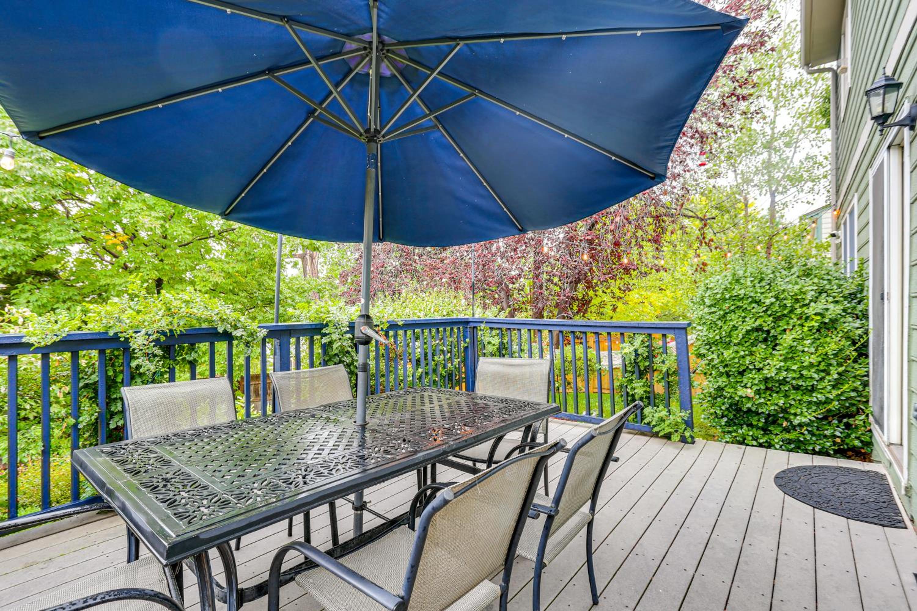 Spacious Family Home with Deck and Yard in Littleton!