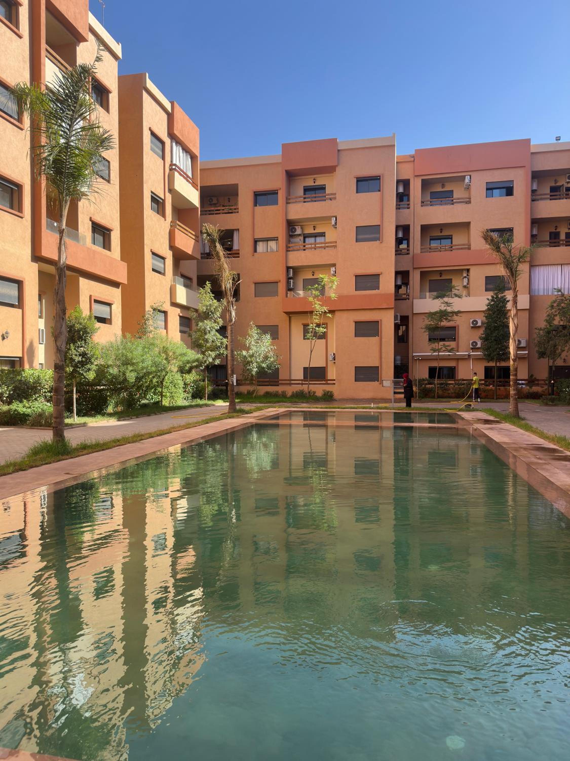 Gueliz Central Apartment with Pool and Parking