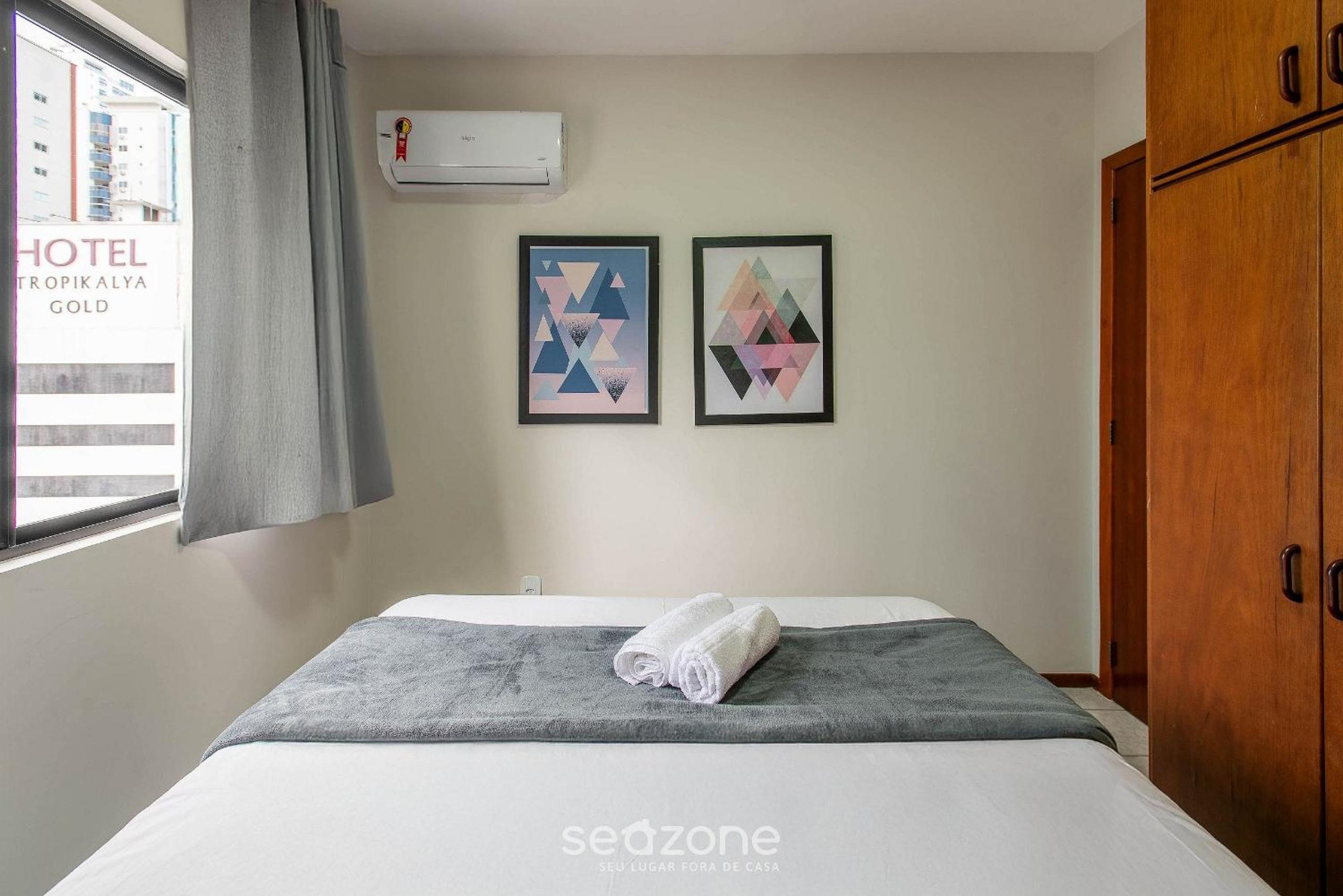 Apartment w/ Barbecue 350m from the Beach ILH0503