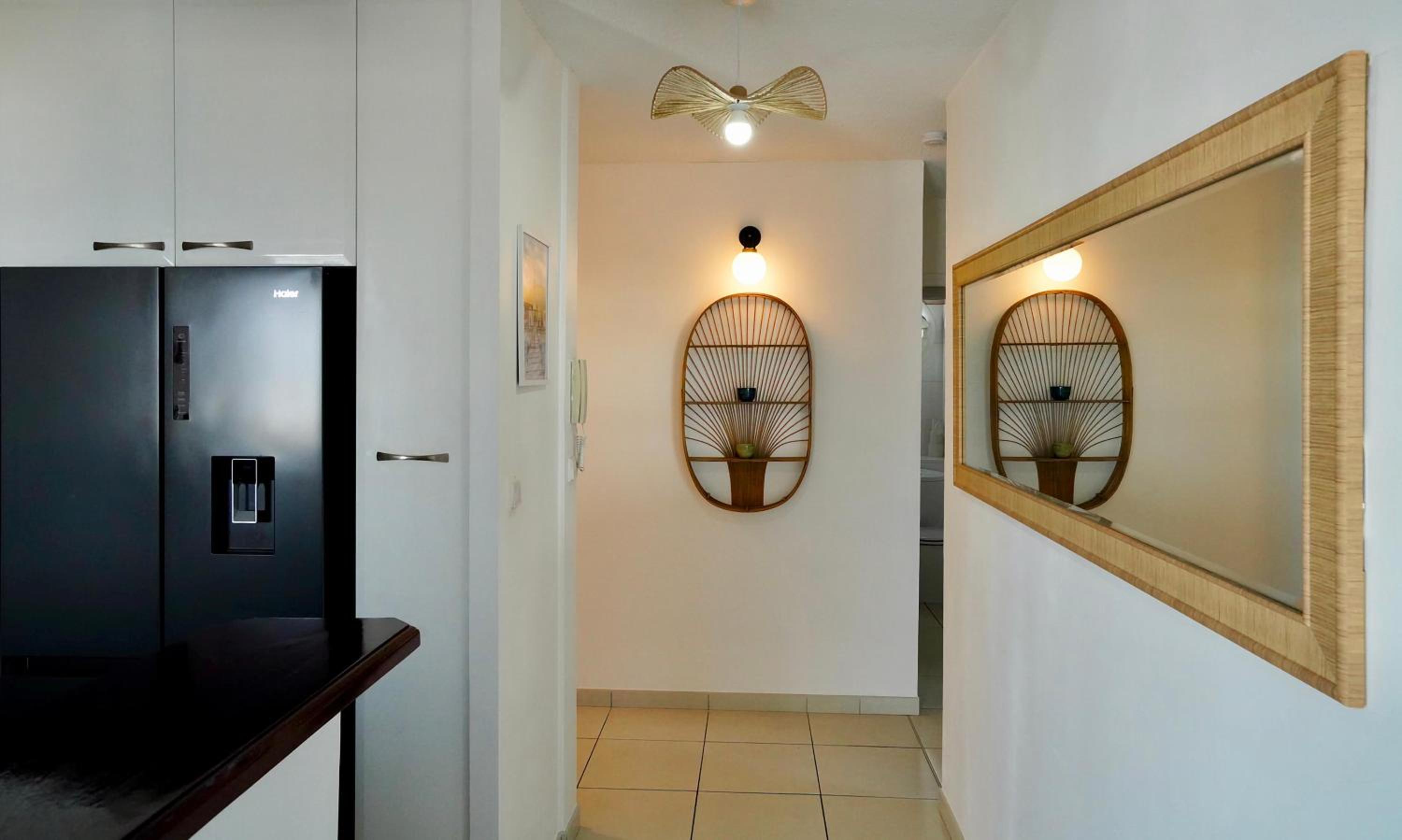 Face à la mer, appartement de standing aux Trois Ilets