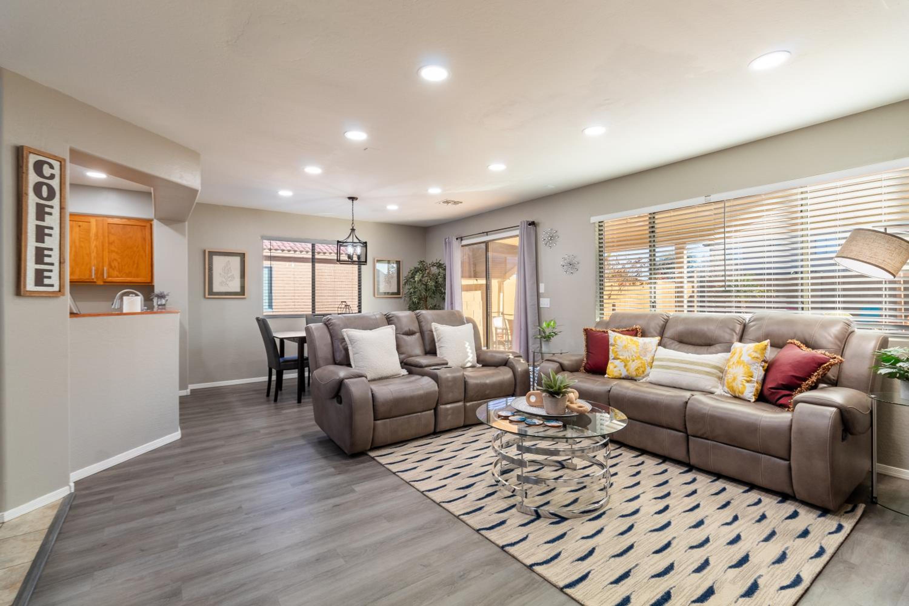 Casa Aria 4BR Home & Heated Pool