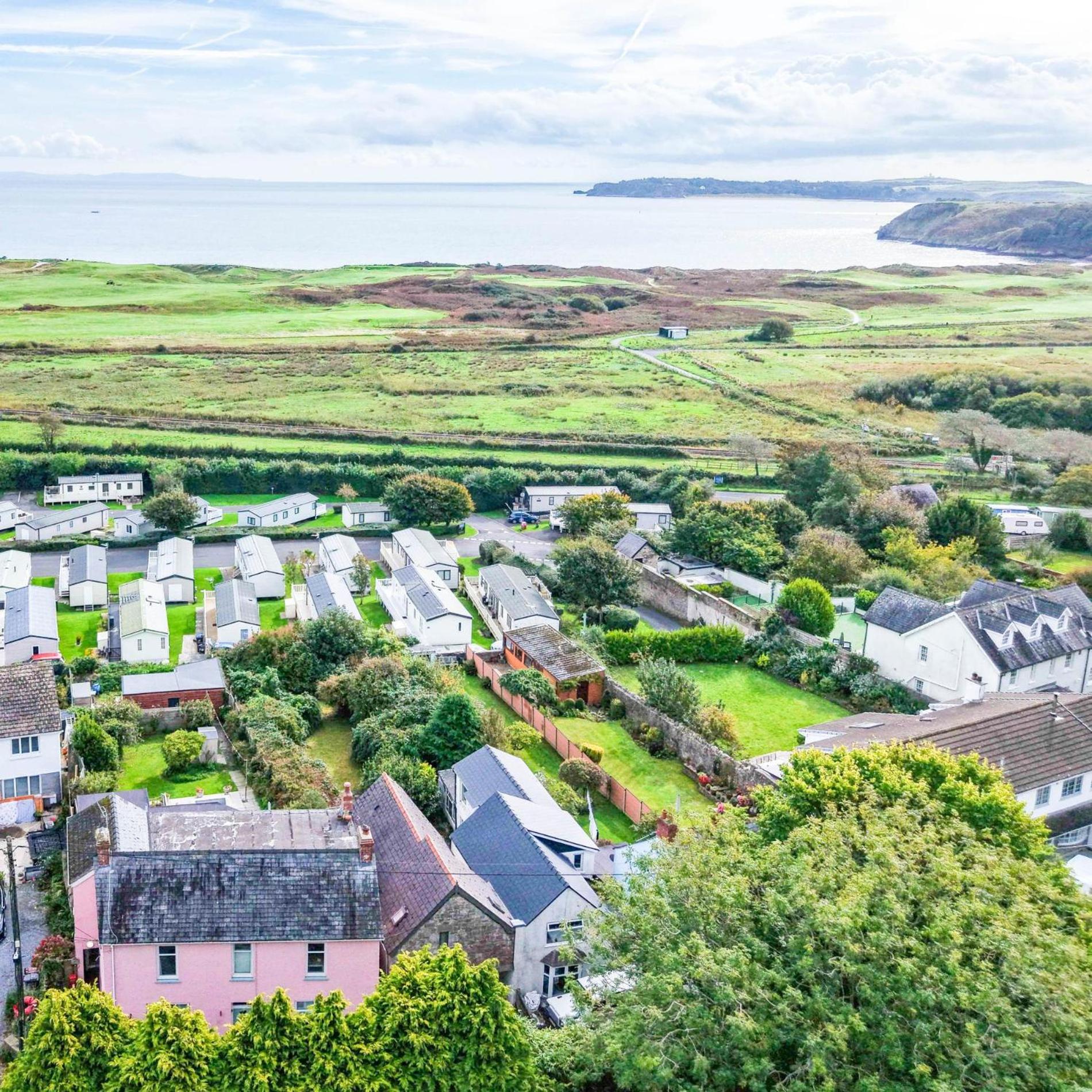 The Studio At Raymond House - Penally - Tenby