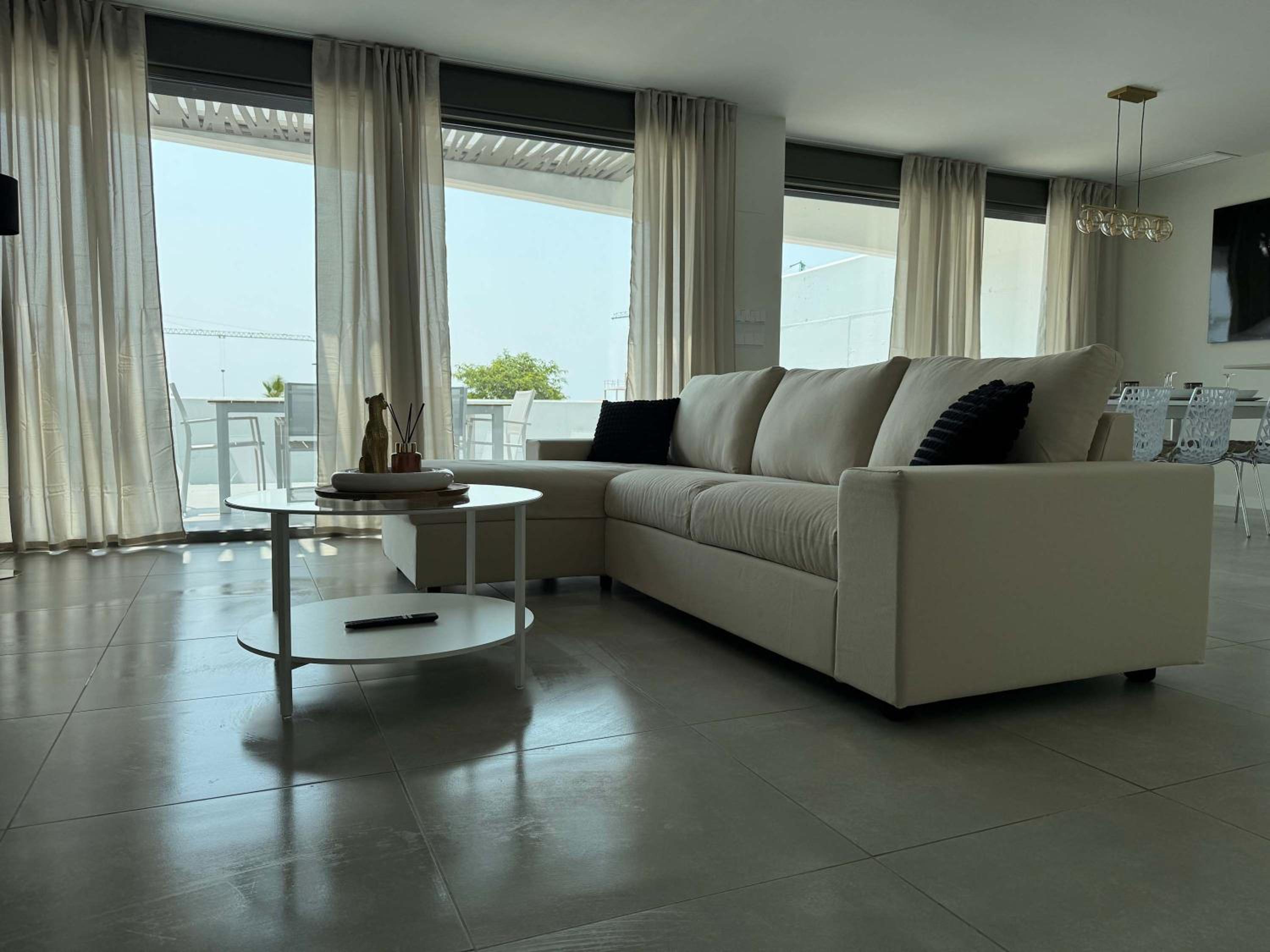 Resort Seascape Villa 8 by Bookaparadise