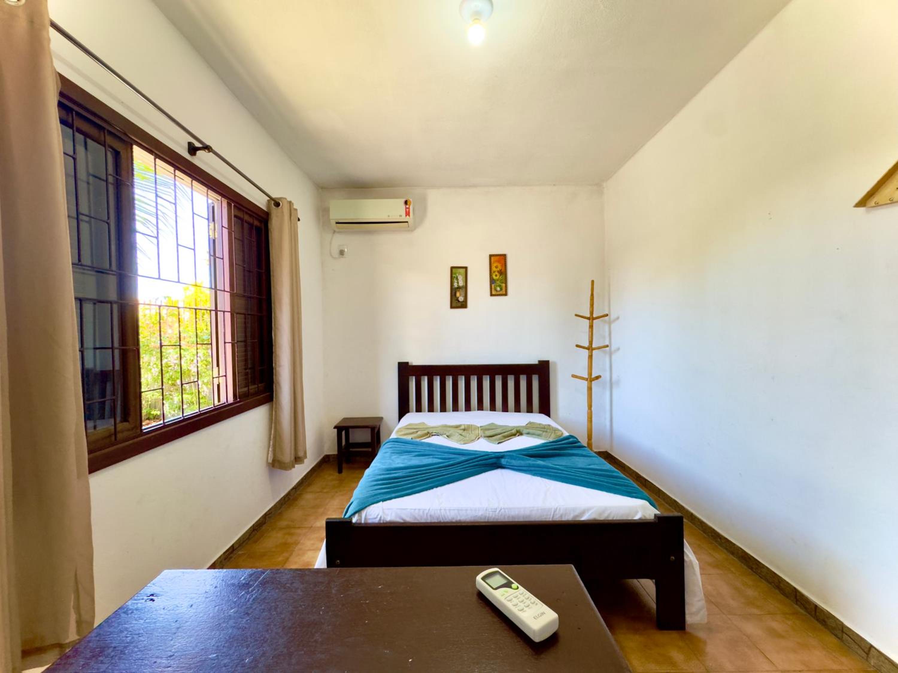 Casa Completa em Penha a poucos passos da PRAIA com Wi Fi TV e Cozinha Equipada Churrasqueira Privativa Ares condicionados Perfeito para Férias em Família
