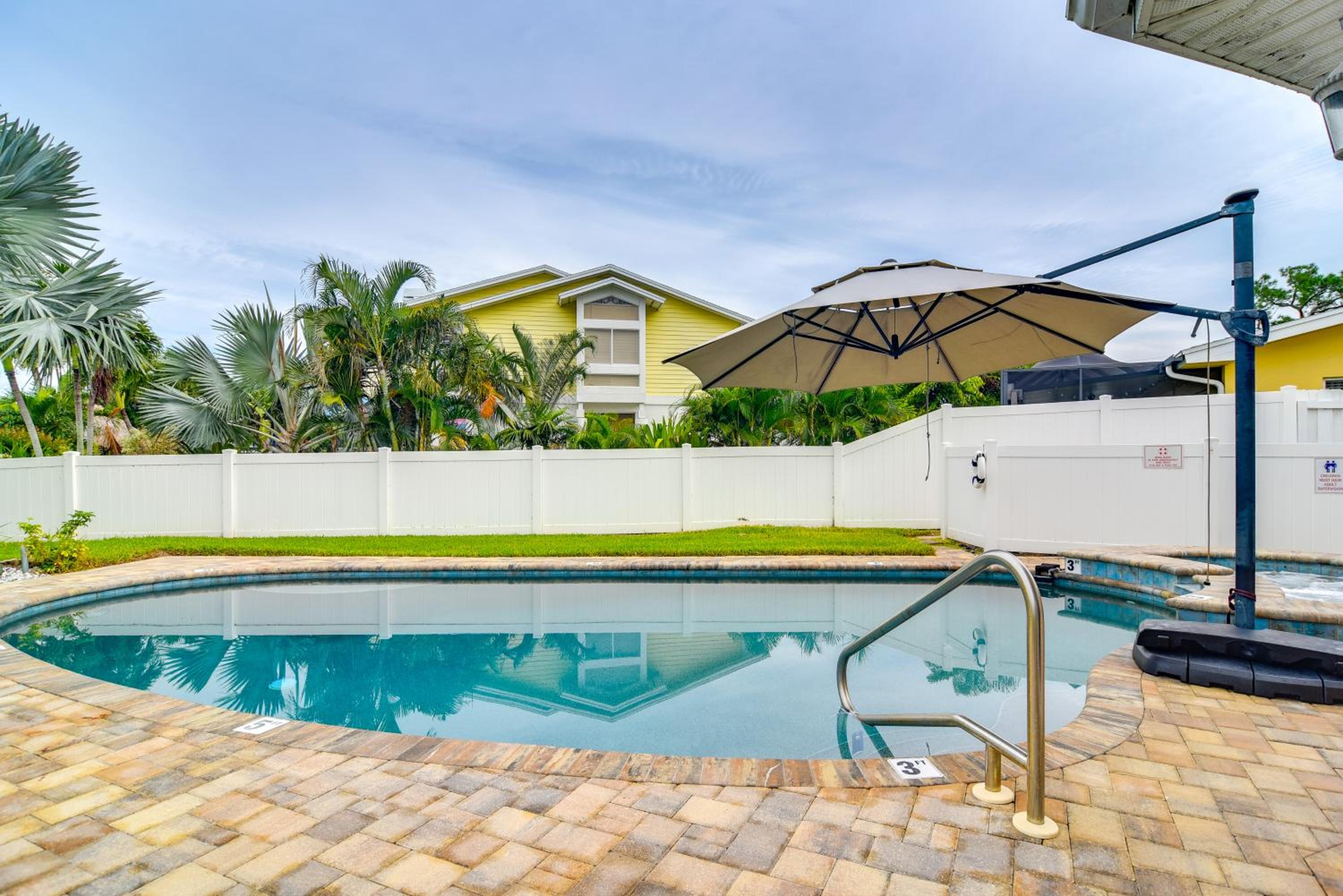 Waterfront Largo Home with Canal Access and Boat Dock