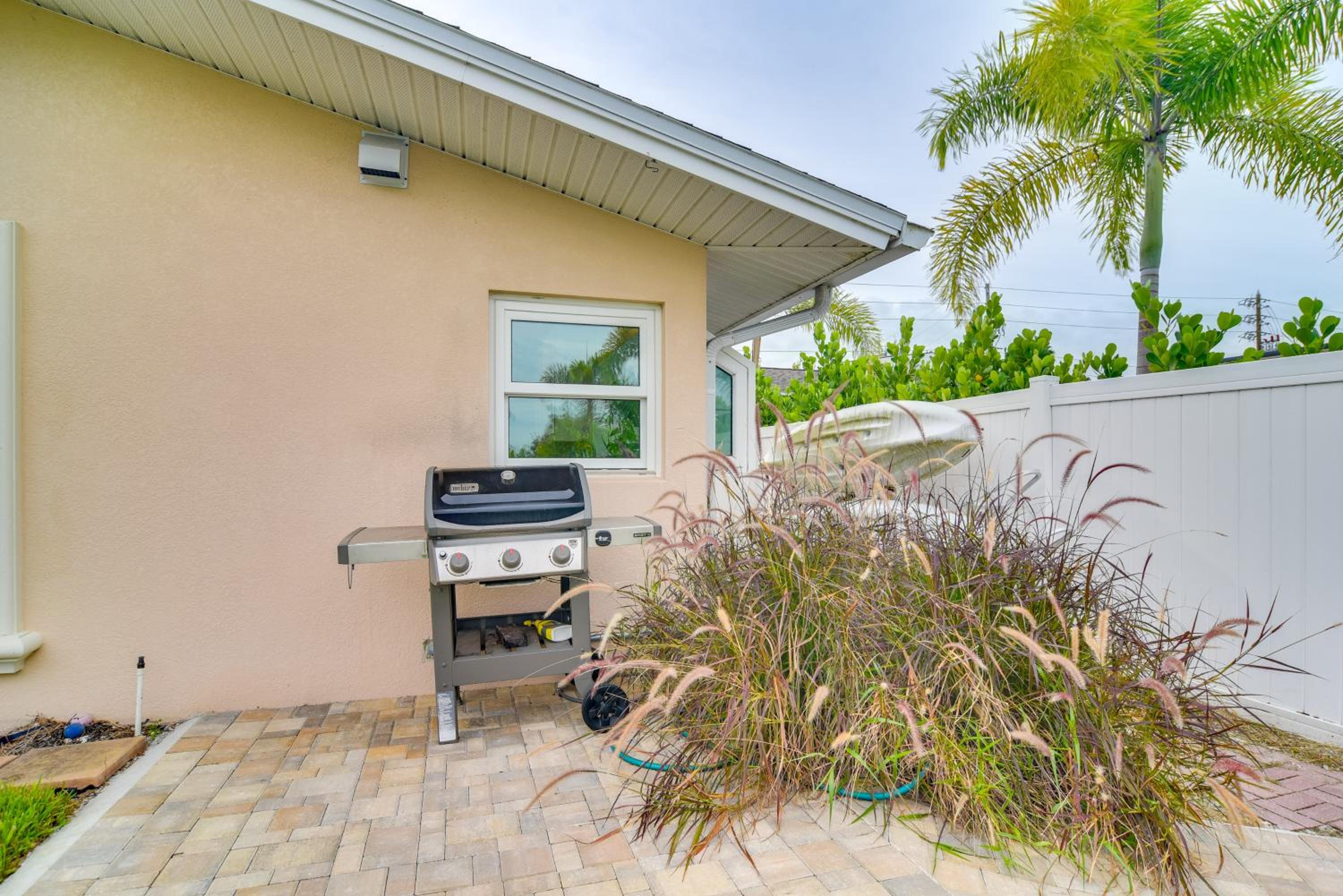 Waterfront Largo Home with Canal Access and Boat Dock