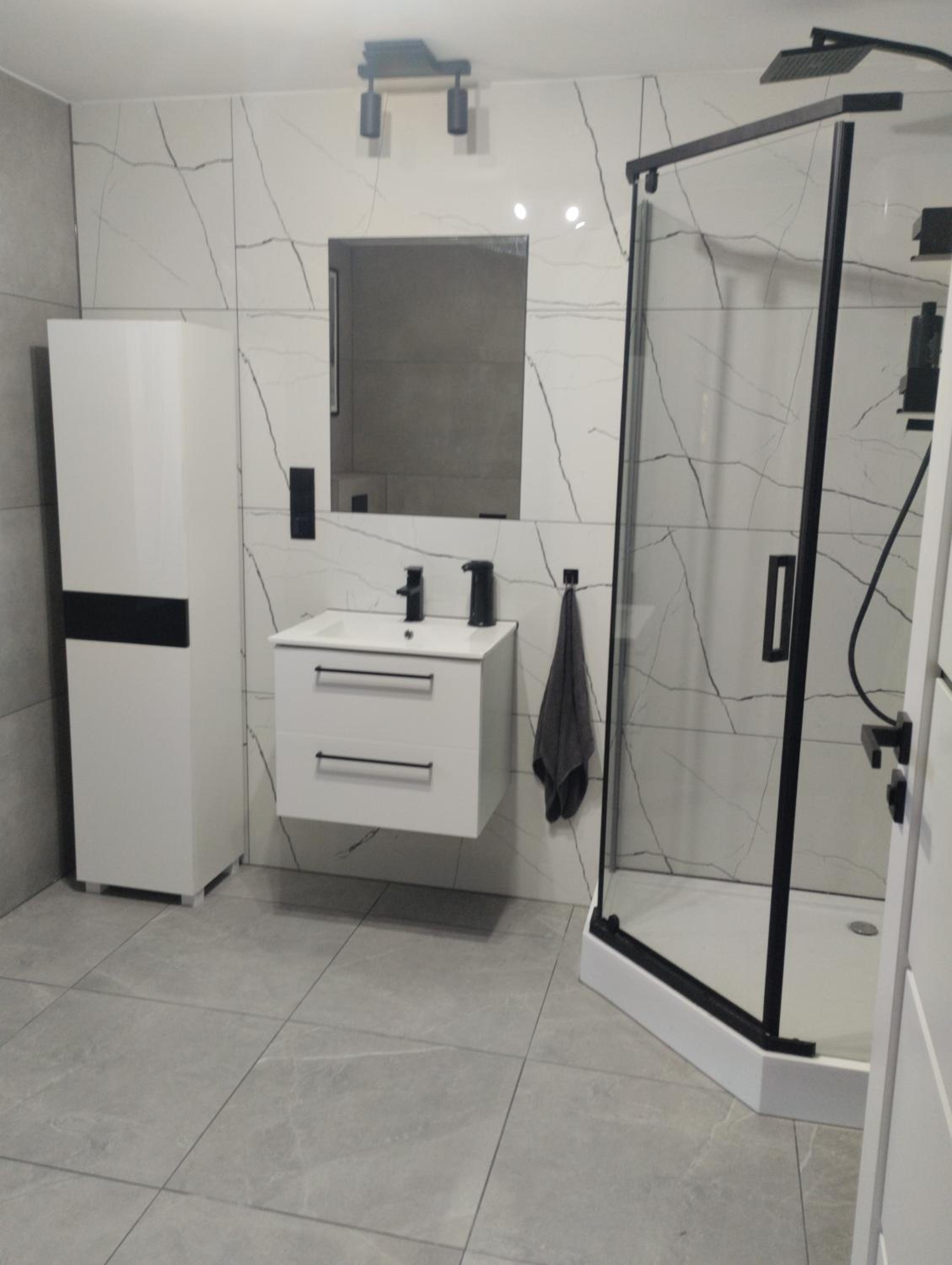 Domek pod lasem
