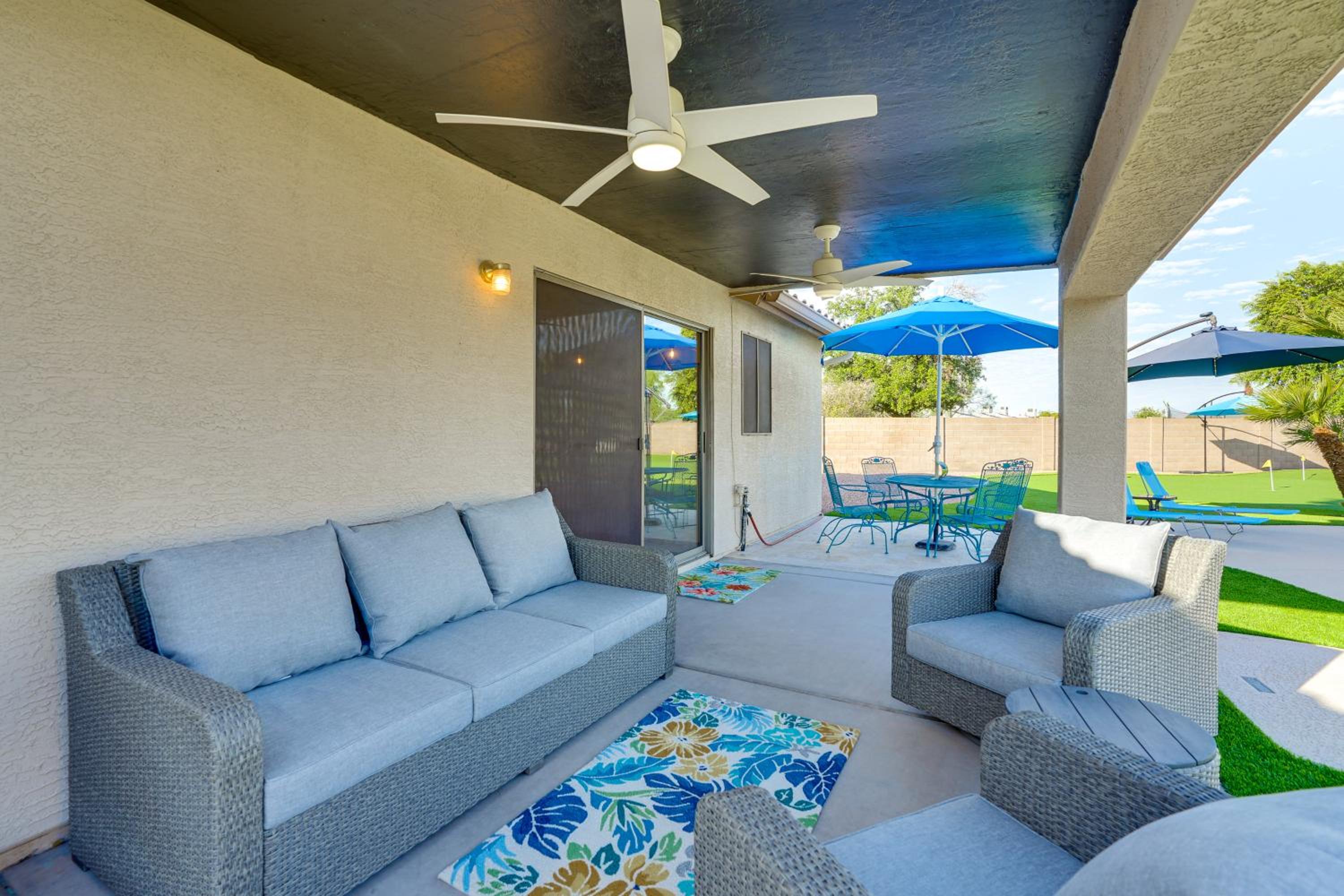 Spacious Backyard with Putting Green Peoria Retreat