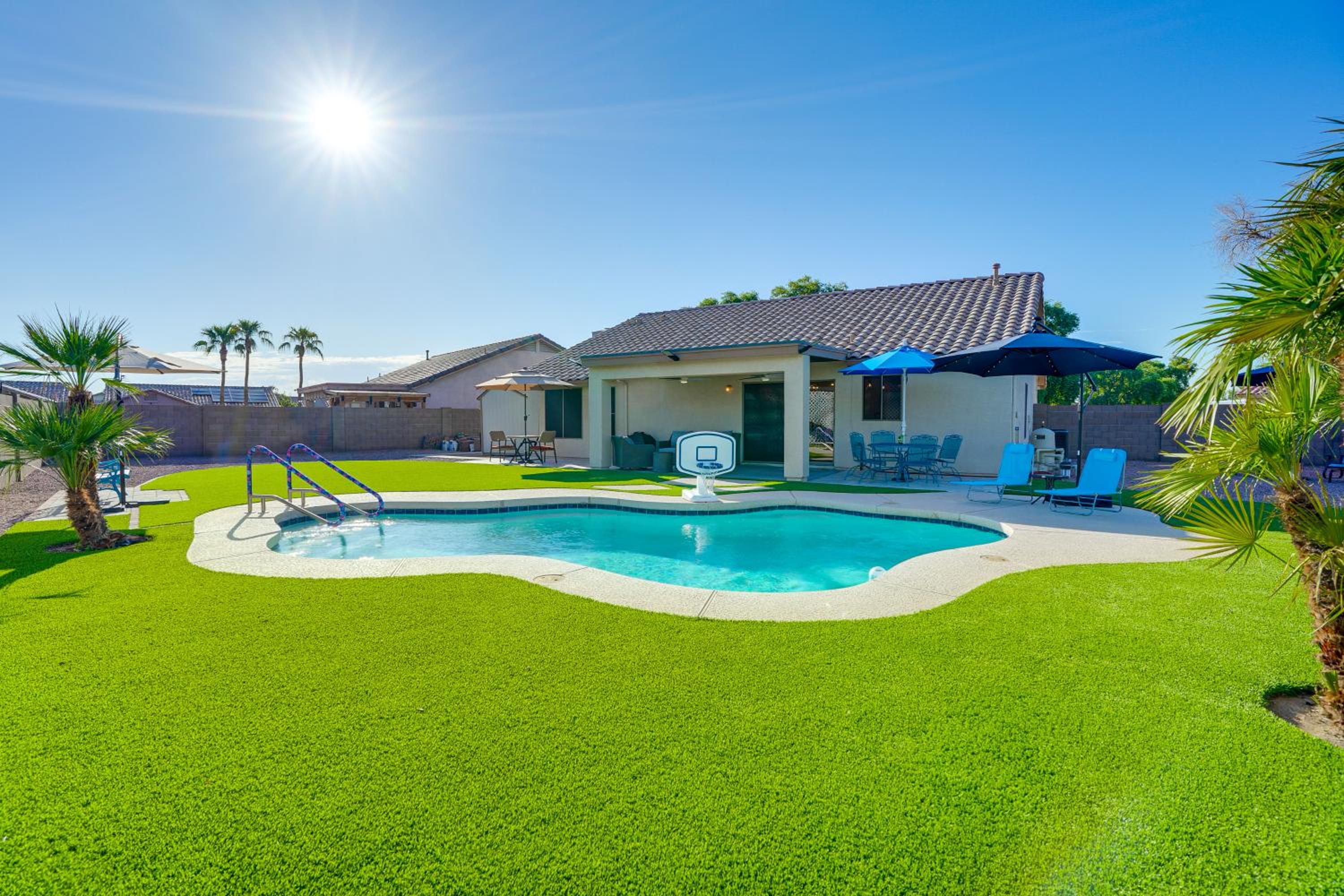 Spacious Backyard with Putting Green Peoria Retreat