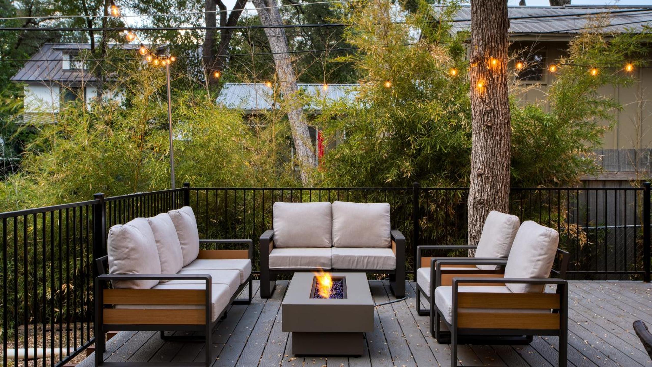 Sleeps 18 Game Room Deck w Firepit 5BDR Casita Cedar Stone by AvantStay