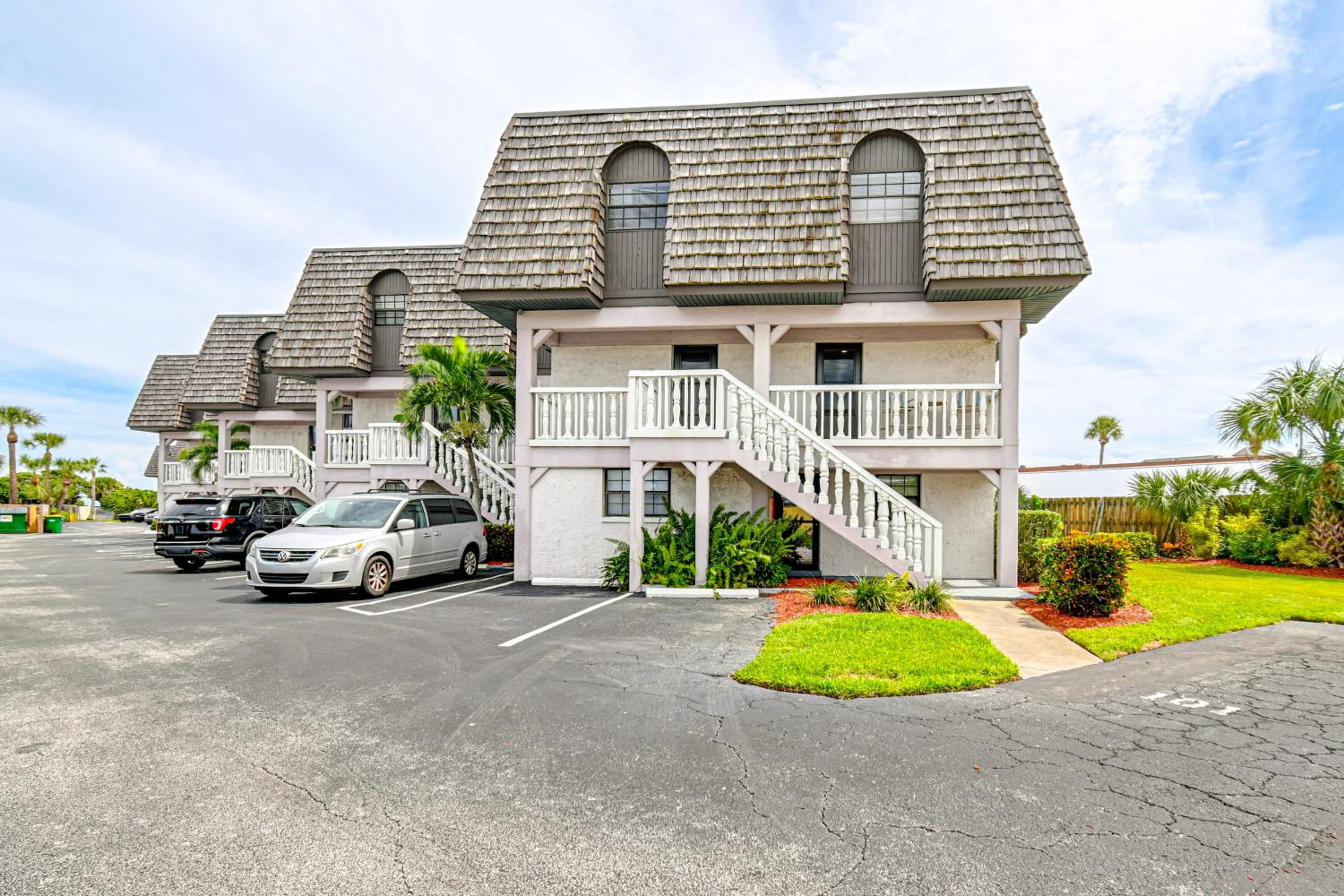 Steps to Sand Condo with Pool Access in Cocoa Beach