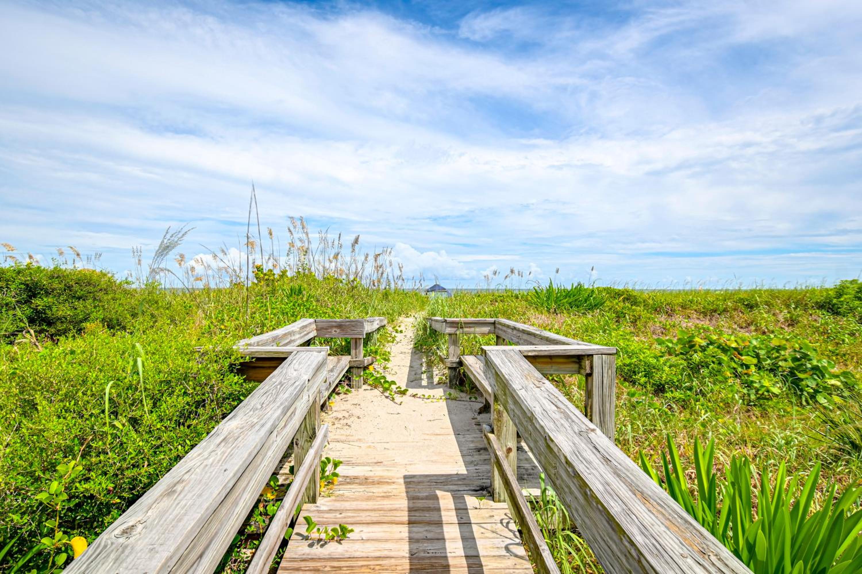 Steps to Sand Condo with Pool Access in Cocoa Beach