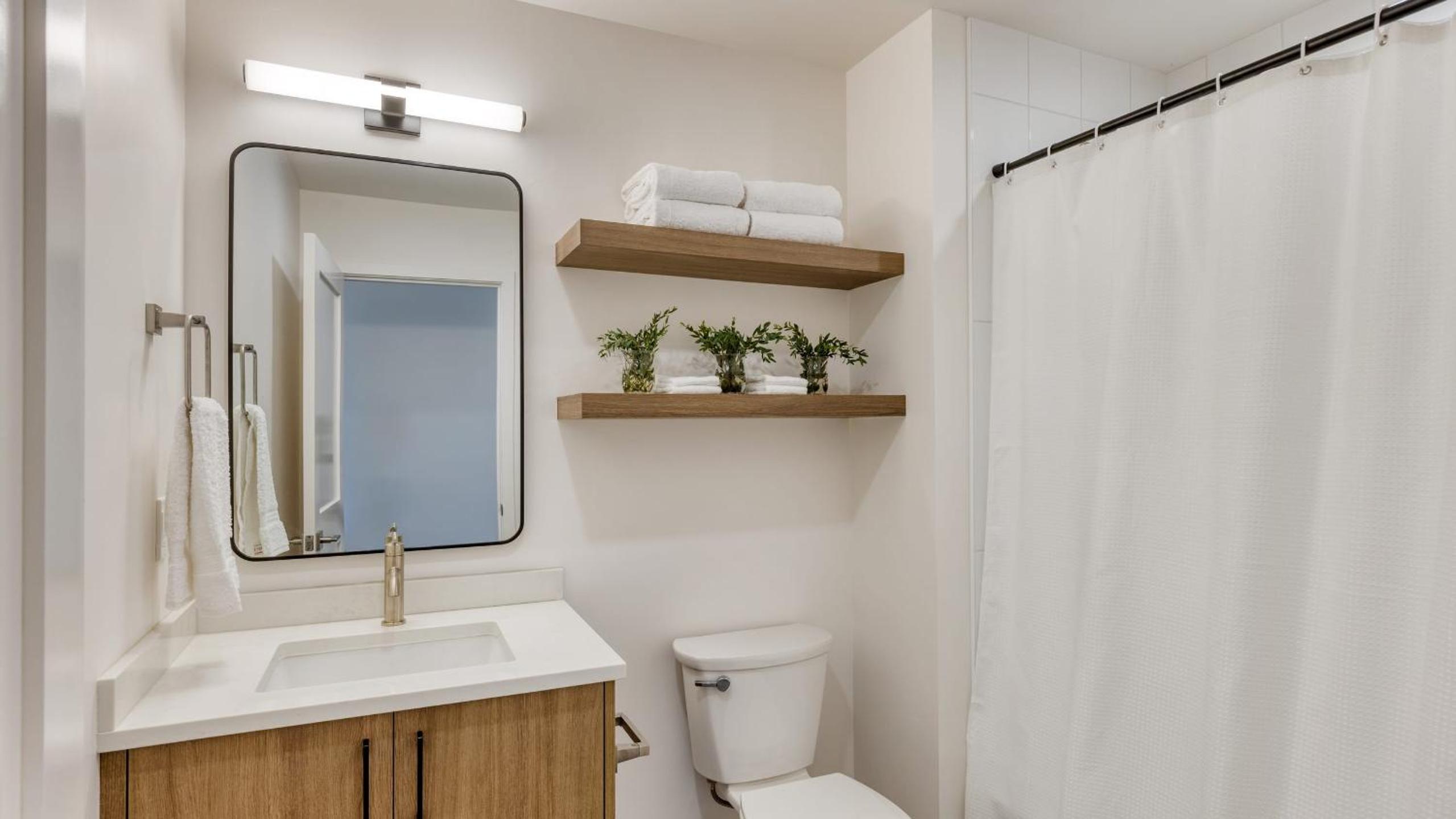 1119 Aerie Buyout 2 Units Near Old Bend Hot Tub Mountain View