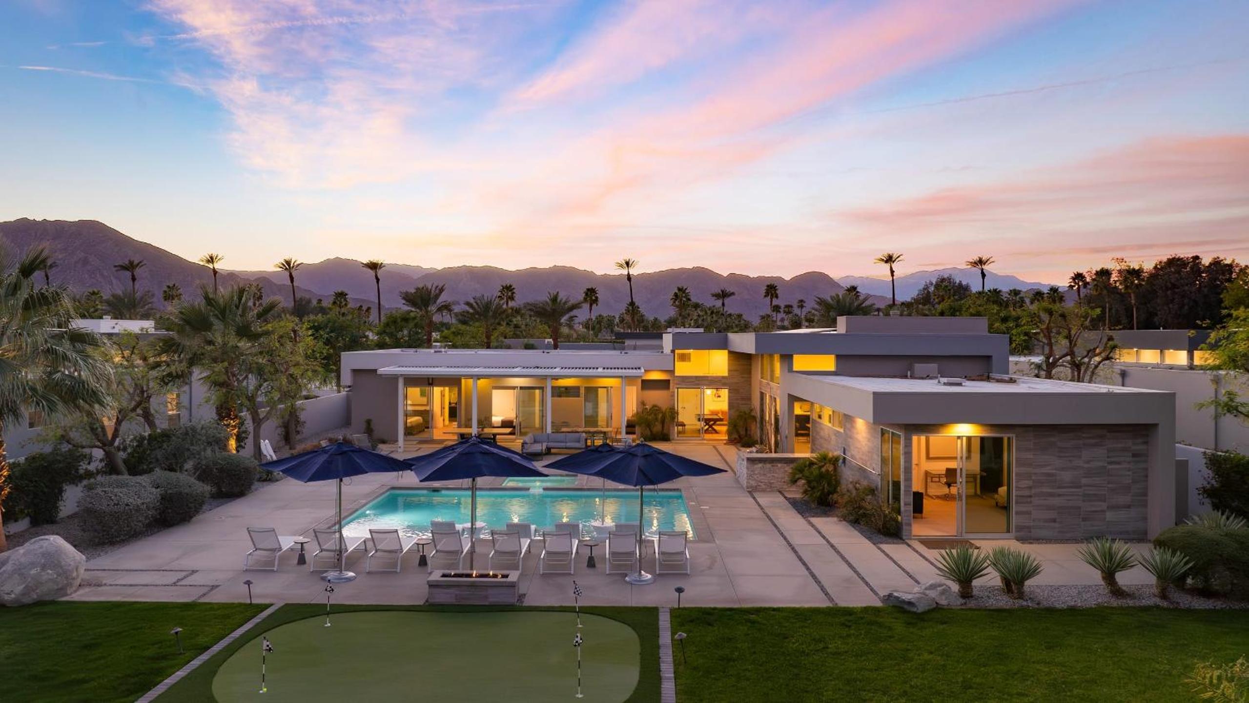 Sleeps 28 2 Luxe Villas w Pool Putting Green Polo Villas Nova by AvantStay