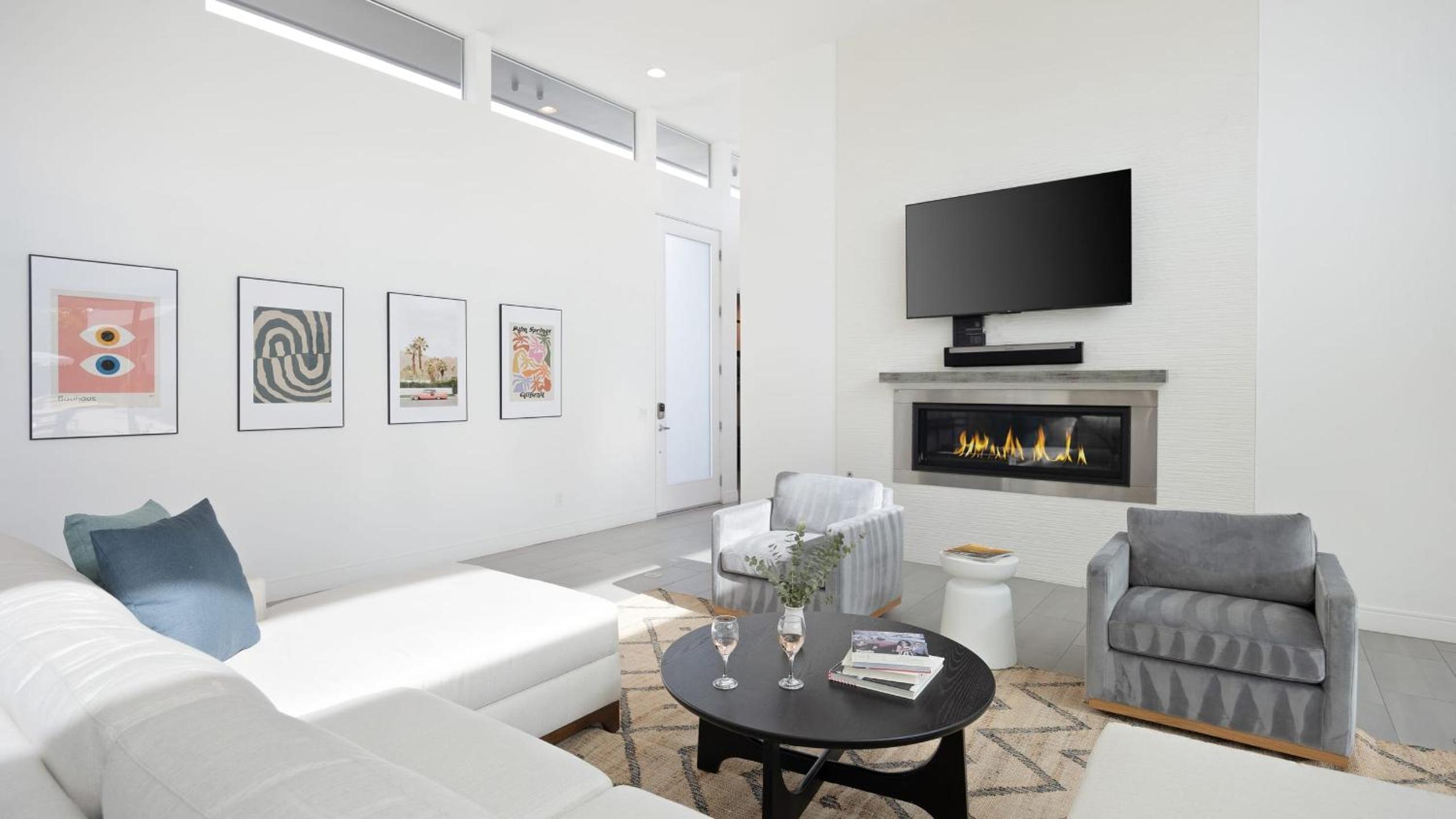 Sleeps 28 2 Luxe Villas w Pool Putting Green Polo Villas Nova by AvantStay
