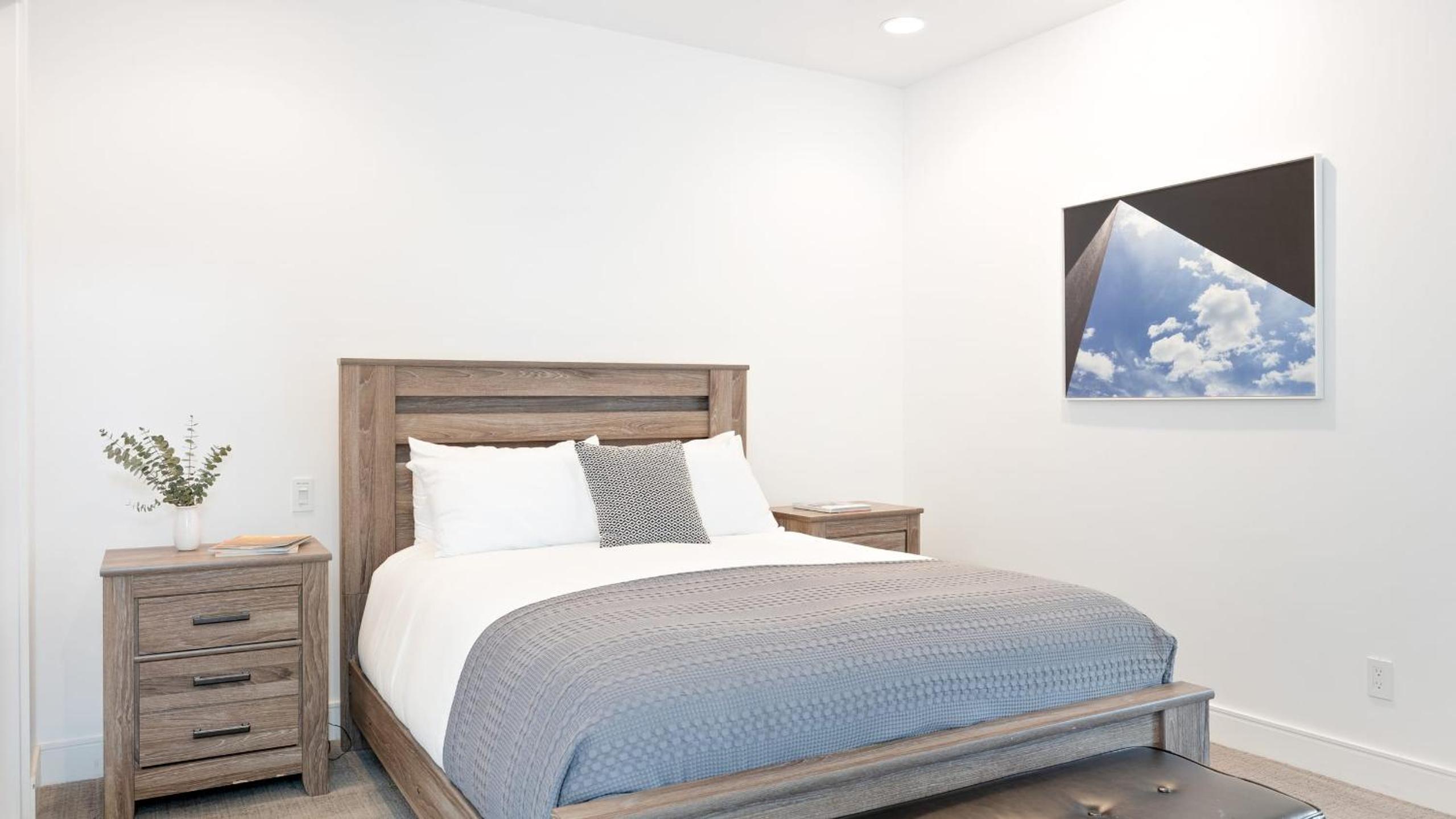 Sleeps 28 2 Luxe Villas w Pool Putting Green Polo Villas Nova by AvantStay
