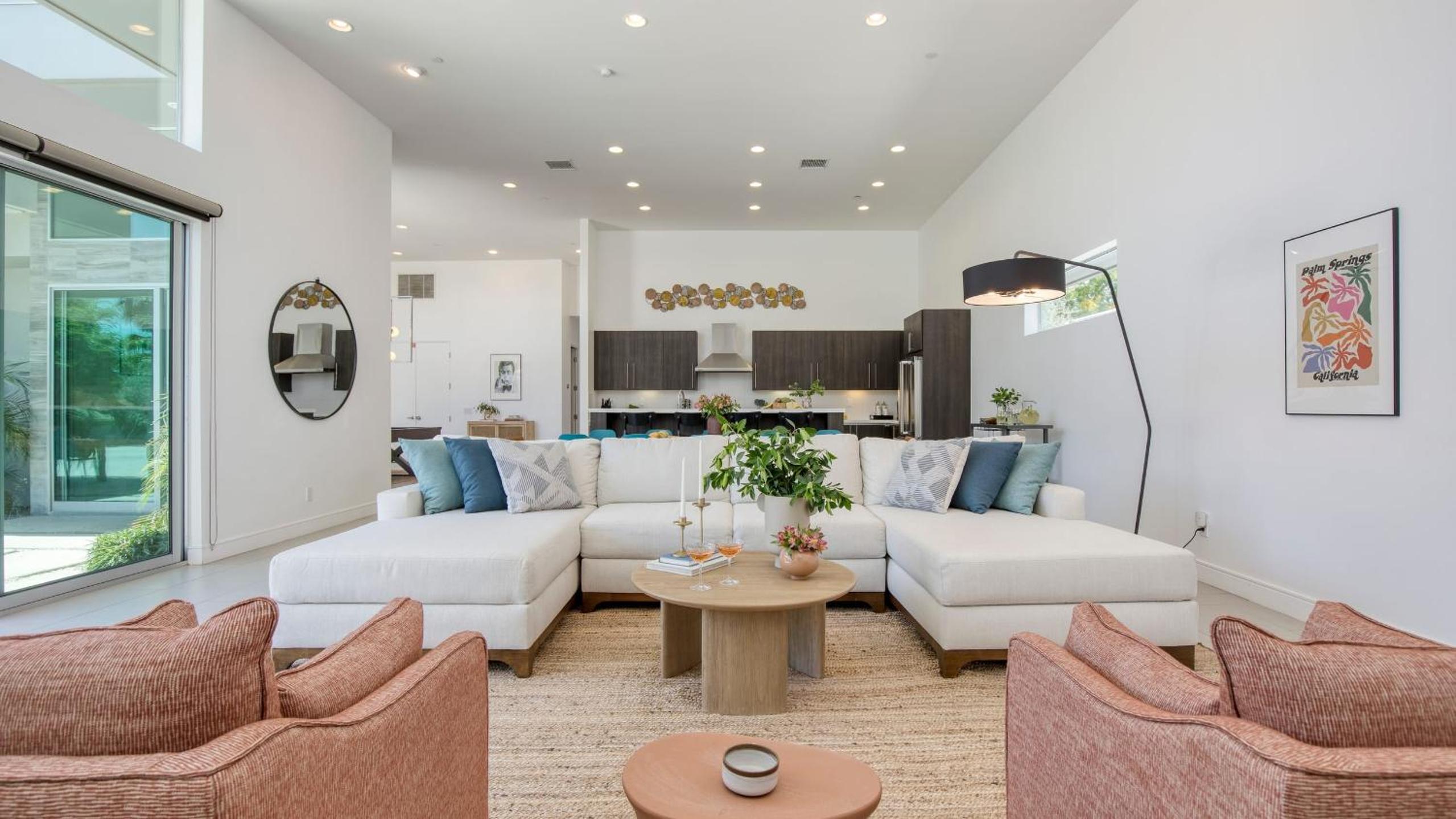 Sleeps 28 2 Luxe Villas w Pool Putting Green Polo Villas Nova by AvantStay