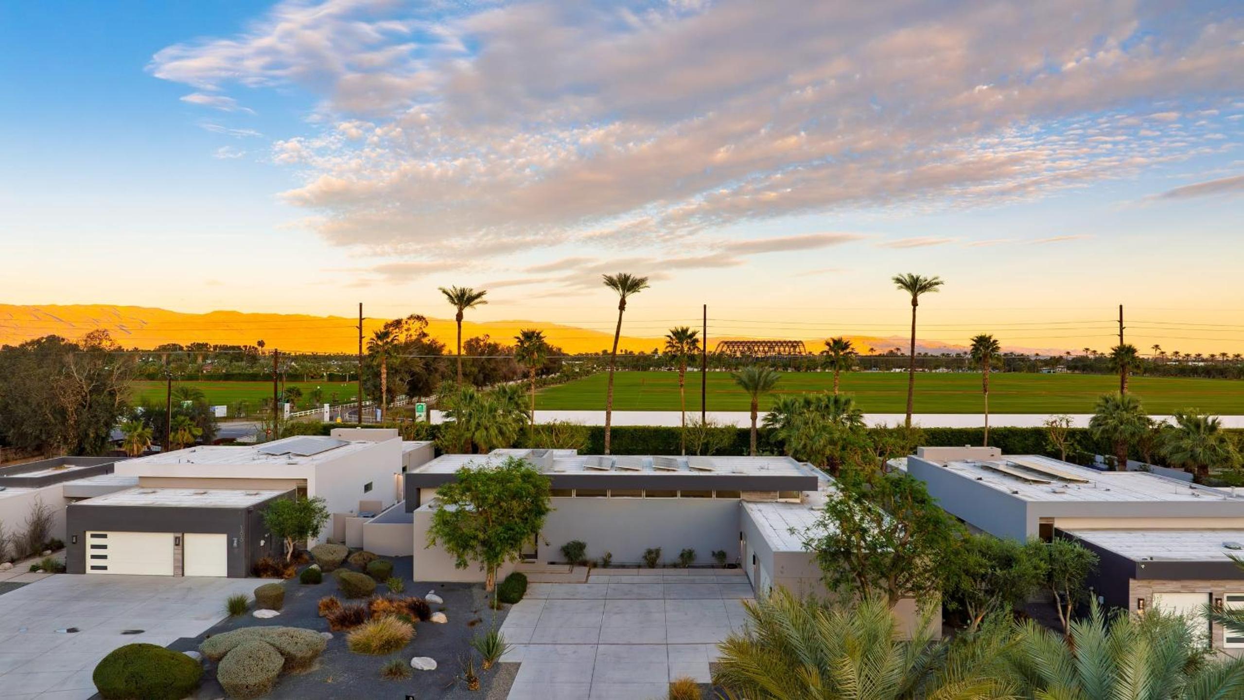 Sleeps 28 2 Luxe Villas w Pool Putting Green Polo Villas Nova by AvantStay