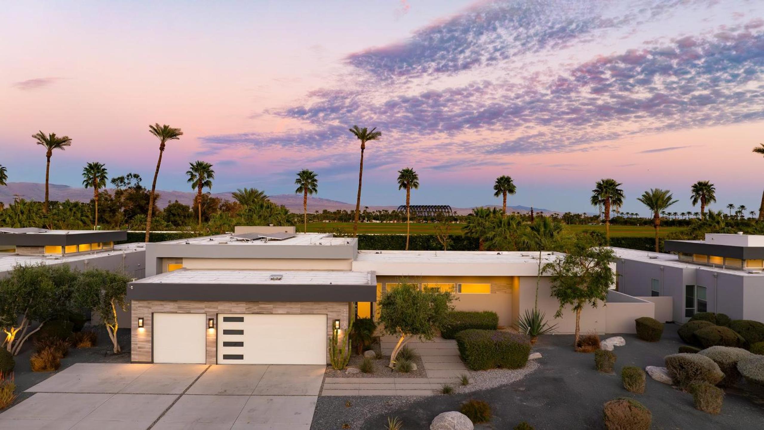 Sleeps 28 2 Luxe Villas w Pool Putting Green Polo Villas Nova by AvantStay