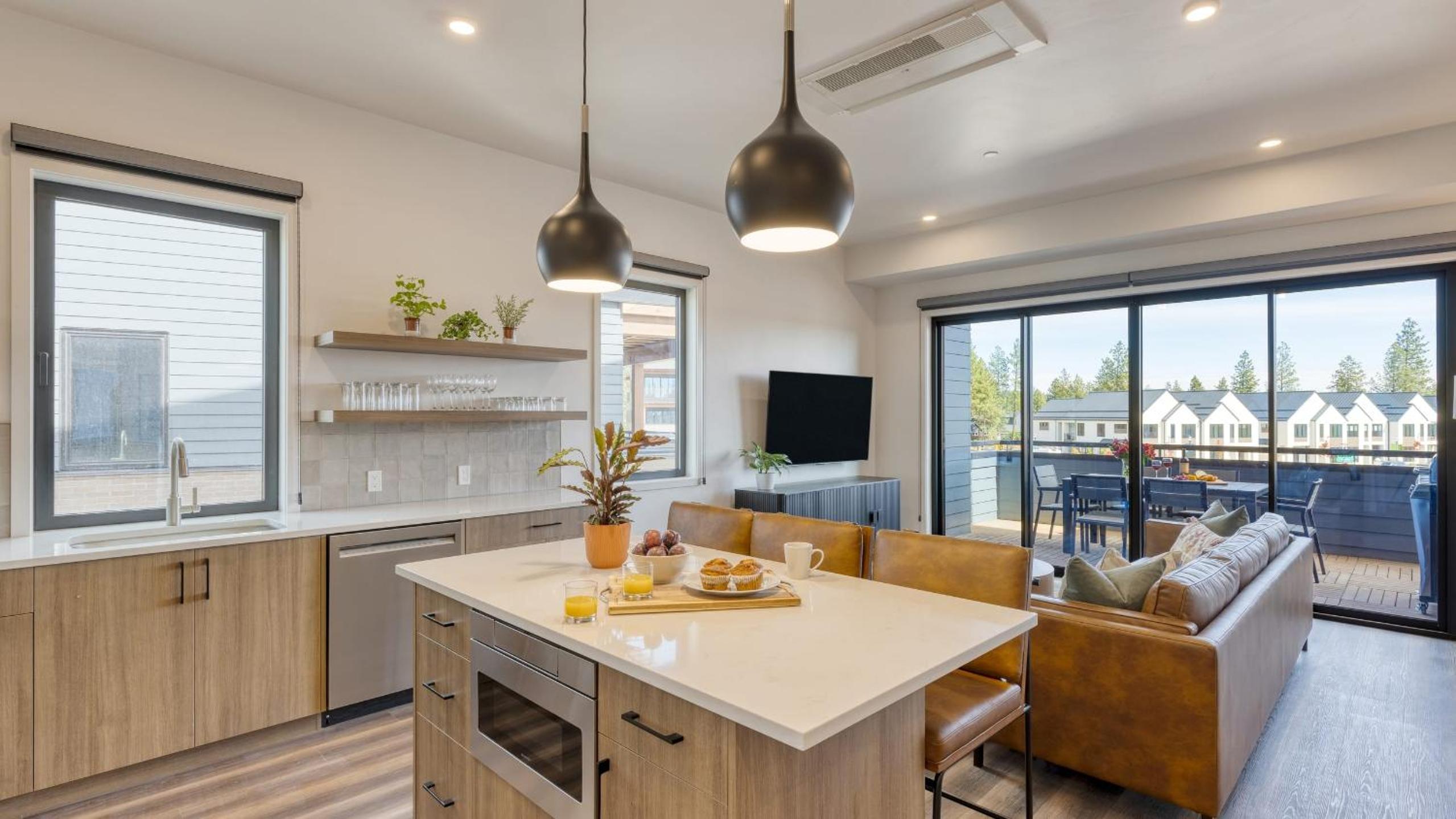 2 Units Minutes to Downtown Bend Hot Tub 1208 Skyline Ranch by AvantStay