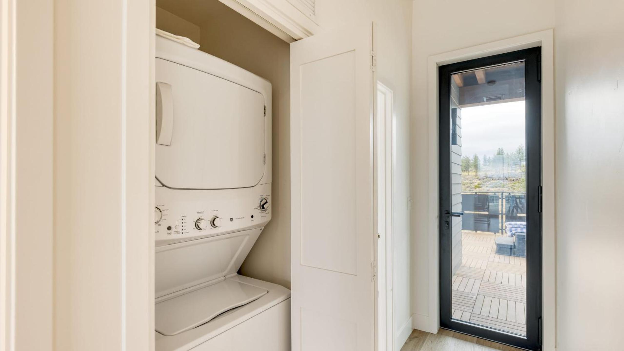 2 Units Minutes to Downtown Bend Hot Tub 1208 Skyline Ranch by AvantStay