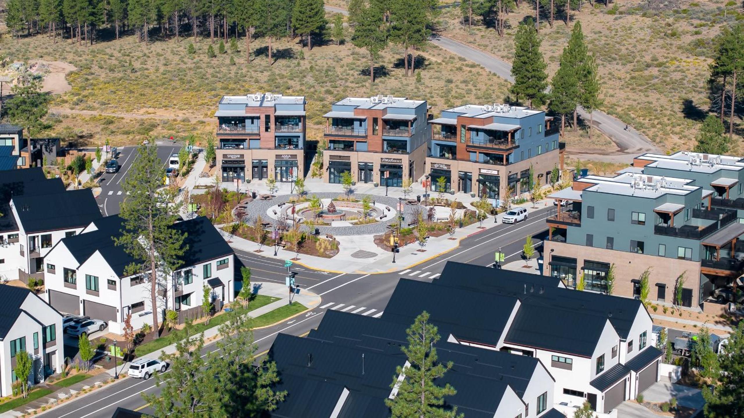 2 Units Minutes to Downtown Bend Hot Tub 1208 Skyline Ranch by AvantStay