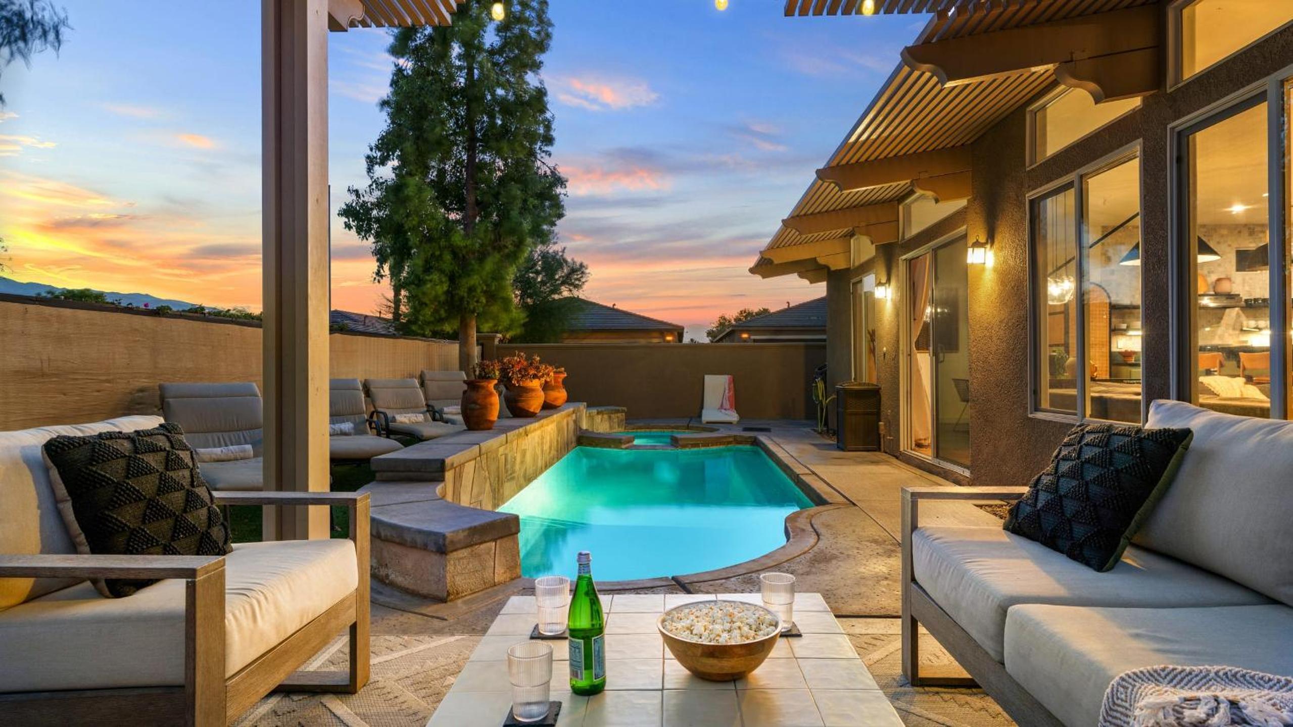 Designer Desert Oasis w Pool Hot Tub Outdoor Lounge The Riley by AvantStay