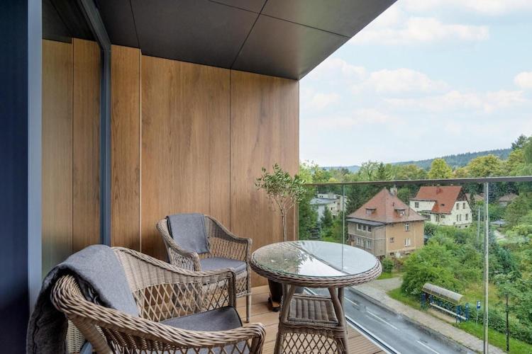 Holiday studio with balcony, indoor pool, sauna