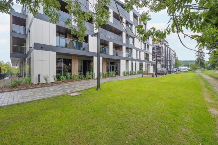 Holiday studio with balcony, indoor pool, sauna