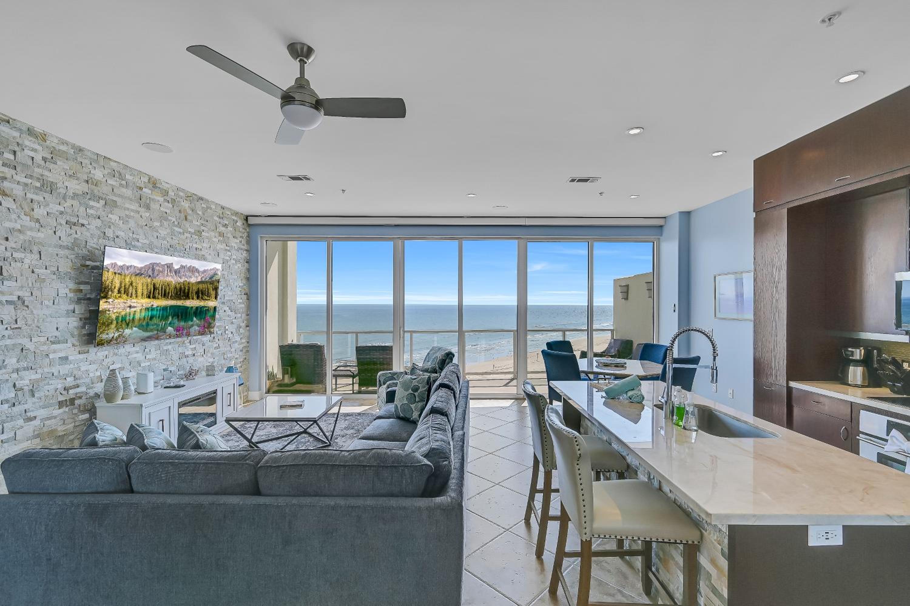 Diamond Beach Dreamscape Penthouse 6PH3