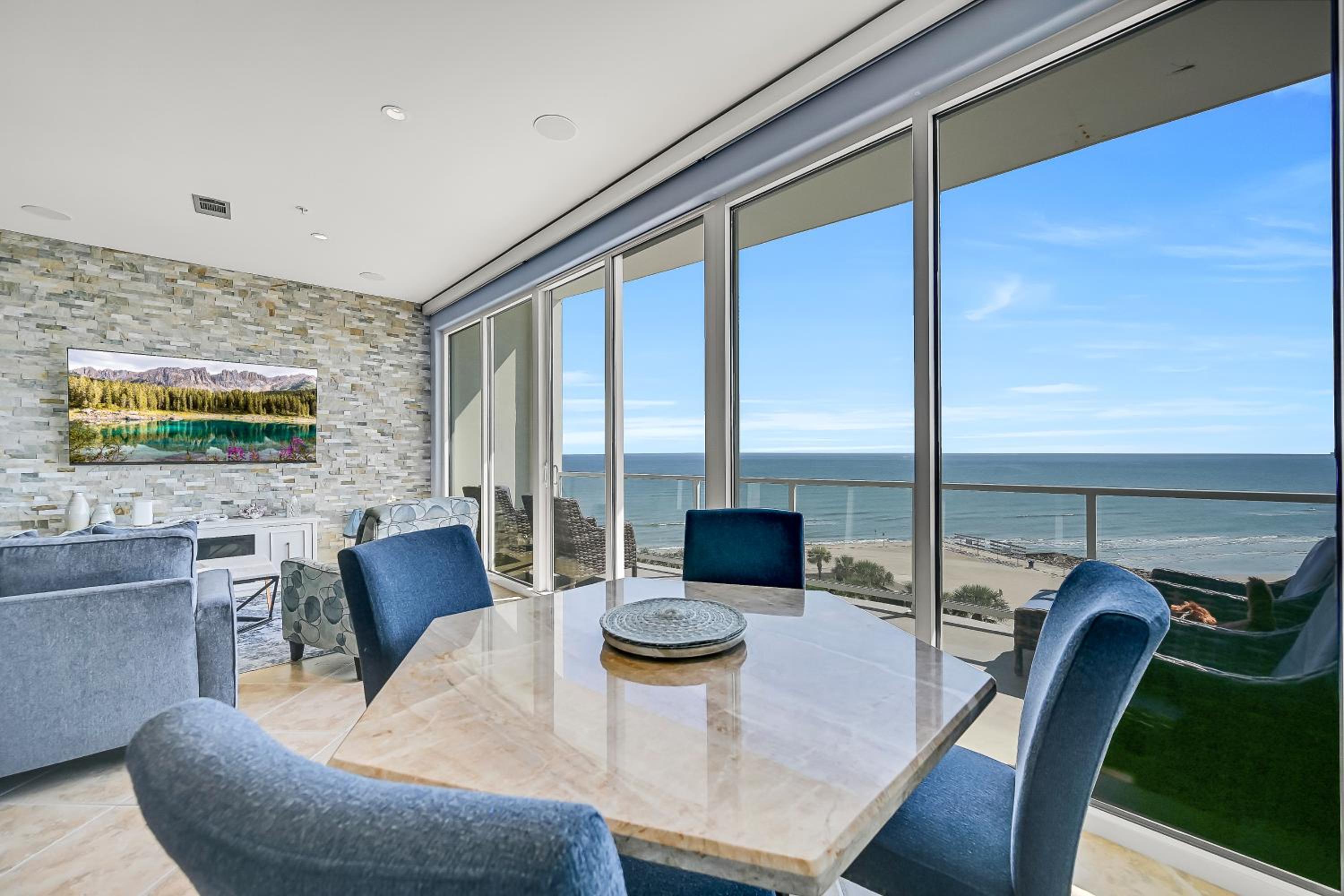 Diamond Beach Dreamscape Penthouse 6PH3