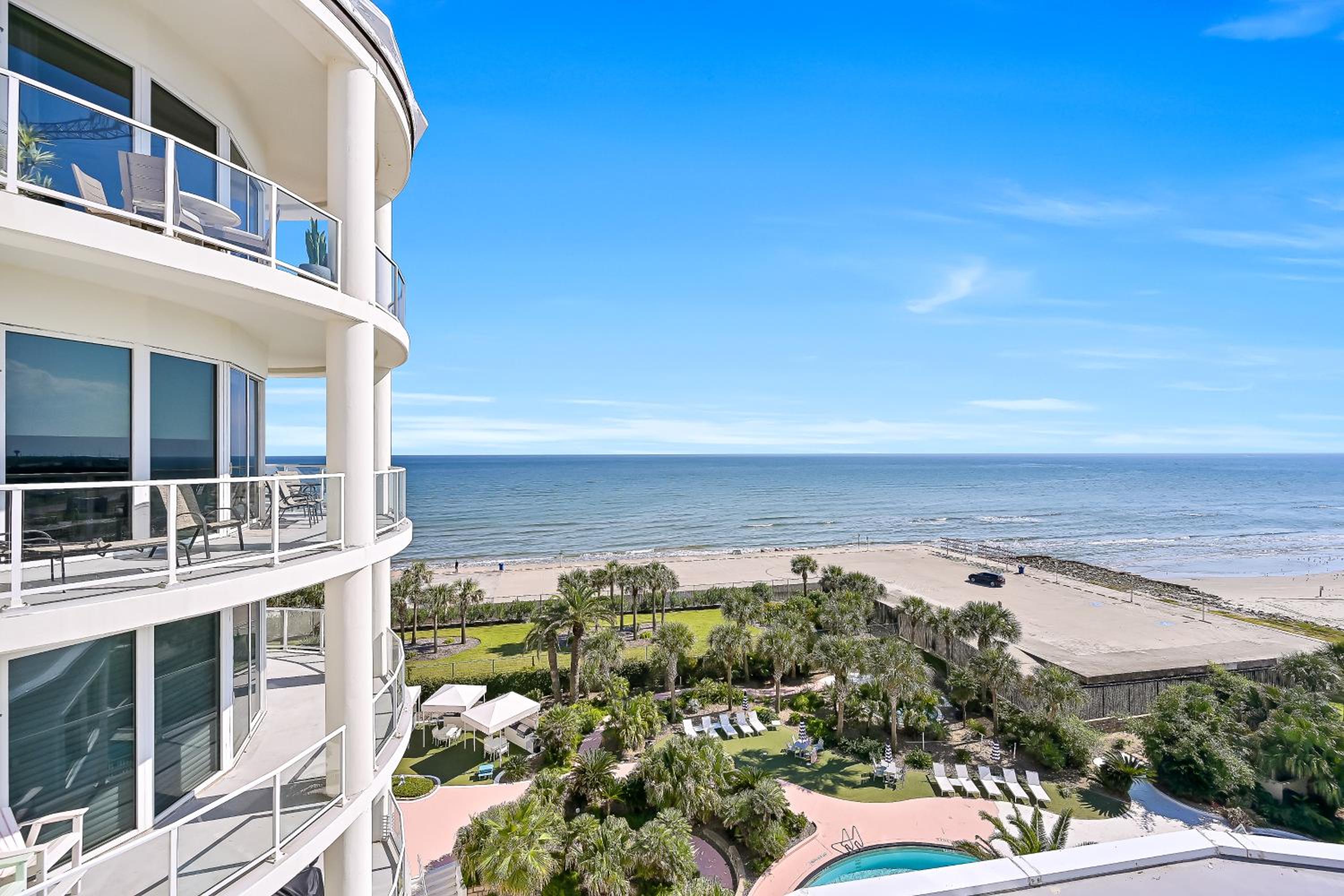 Diamond Beach Dreamscape Penthouse 6PH3