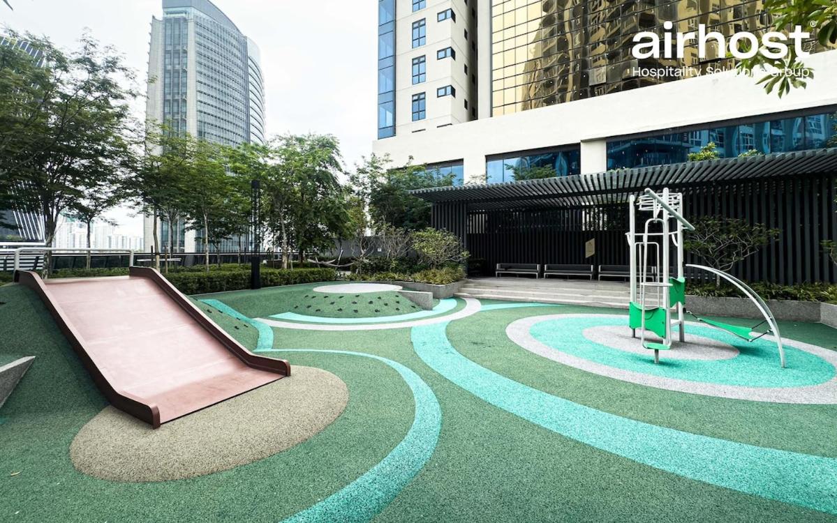 MET 1 Residences Mont Kiara by Airhost