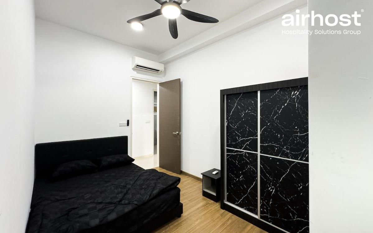 MET 1 Residences Mont Kiara by Airhost