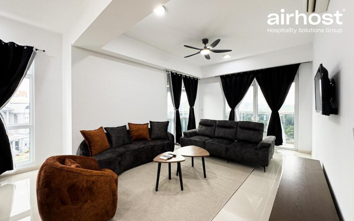 MET 1 Residences Mont Kiara by Airhost