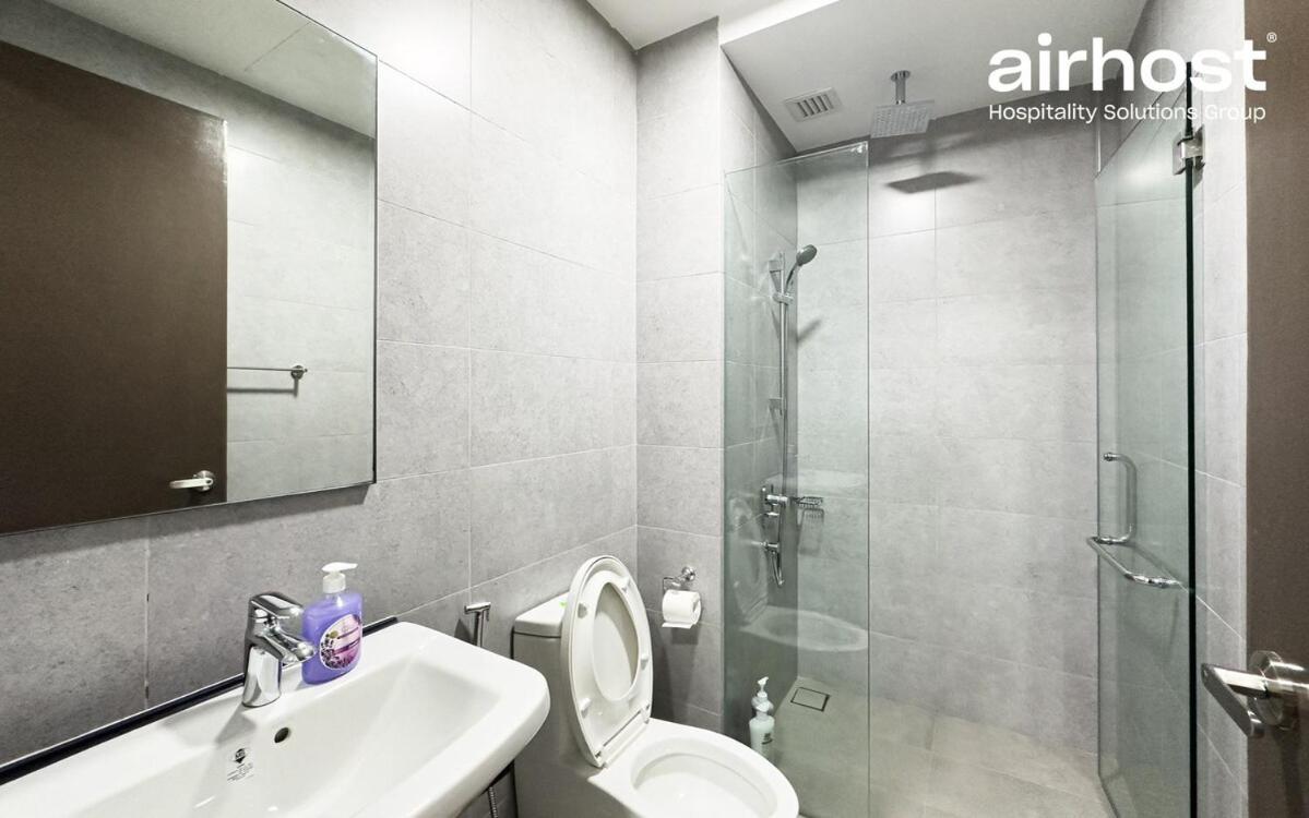 MET 1 Residences Mont Kiara by Airhost