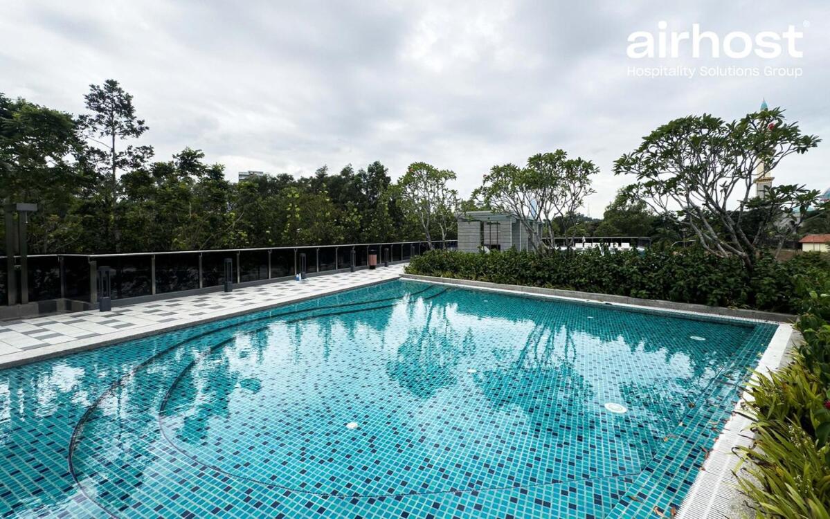 MET 1 Residences Mont Kiara by Airhost