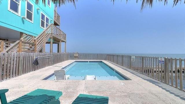 Waterfront Shared Boat Dock Pool w Views Ariel’s Grotto by AvantStay