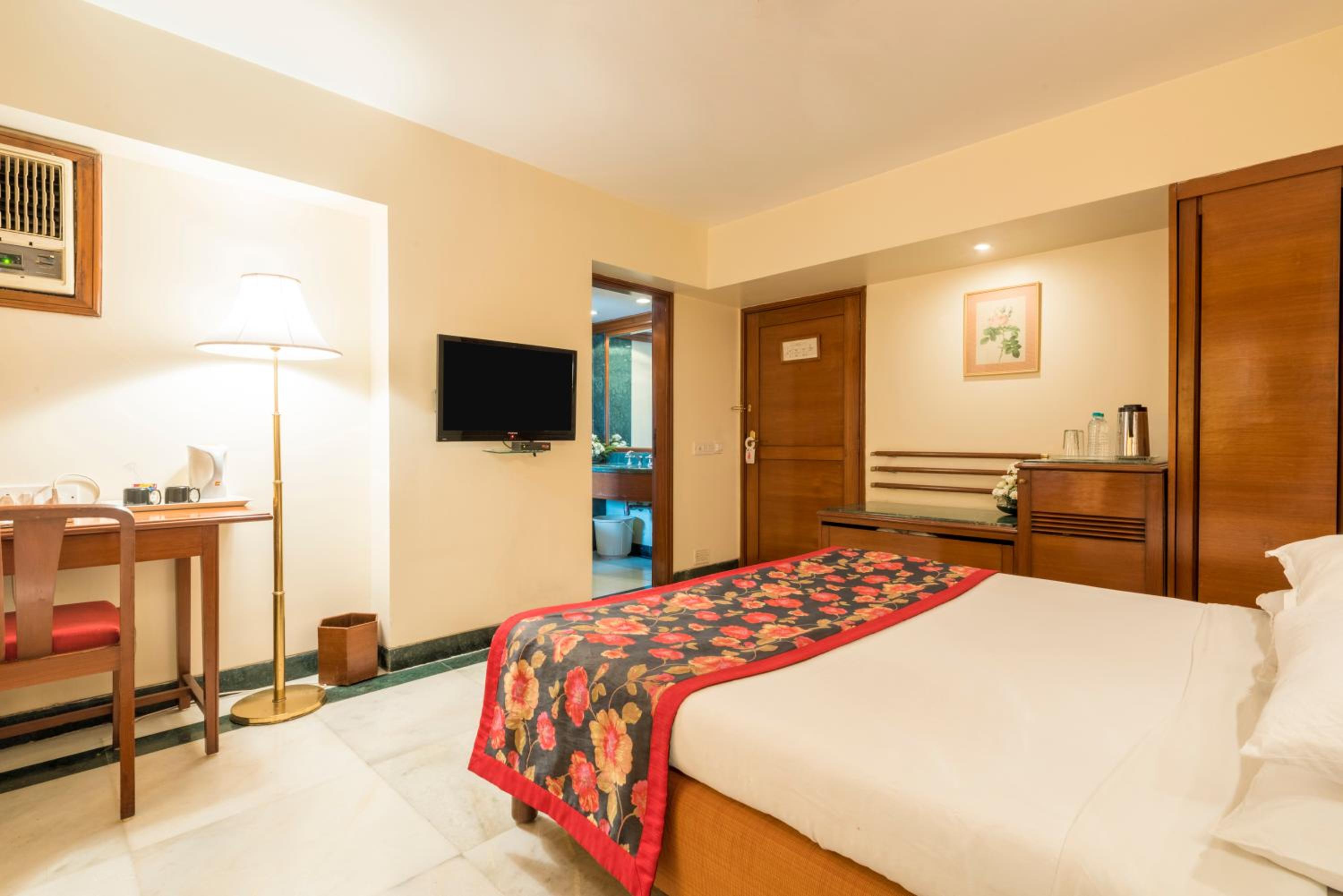 Mumbai Vacations - Hotel Parle International - Property Image 49