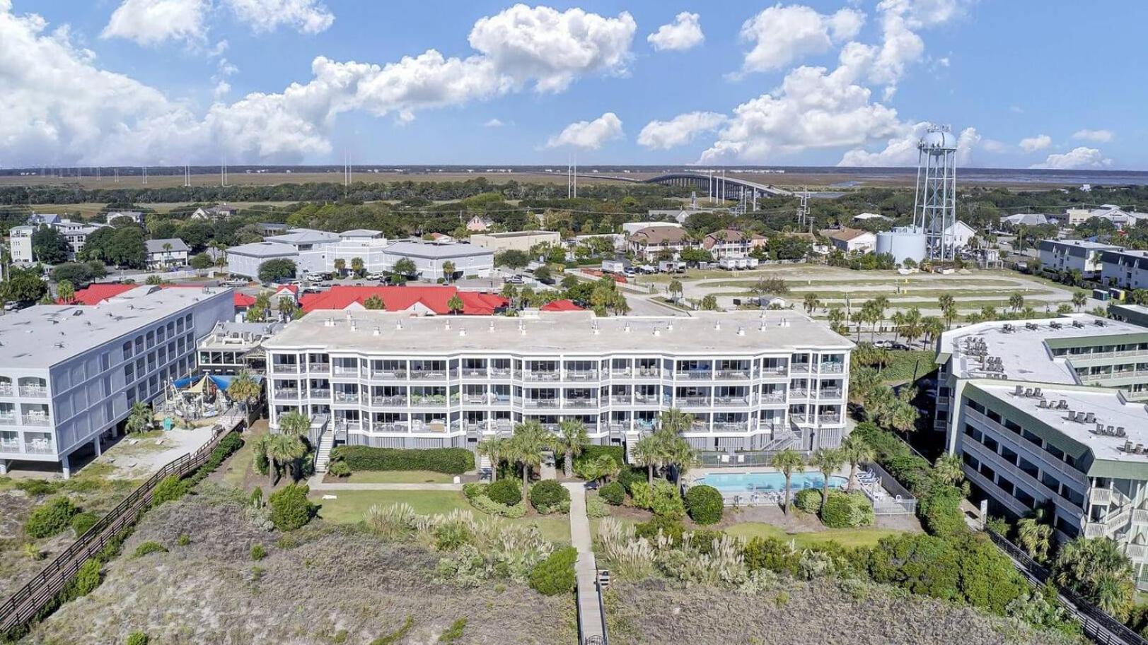 Beachfront 3BDR Condo w Pool Deck Ocean Views Ocean Blvd 102 by AvantStay