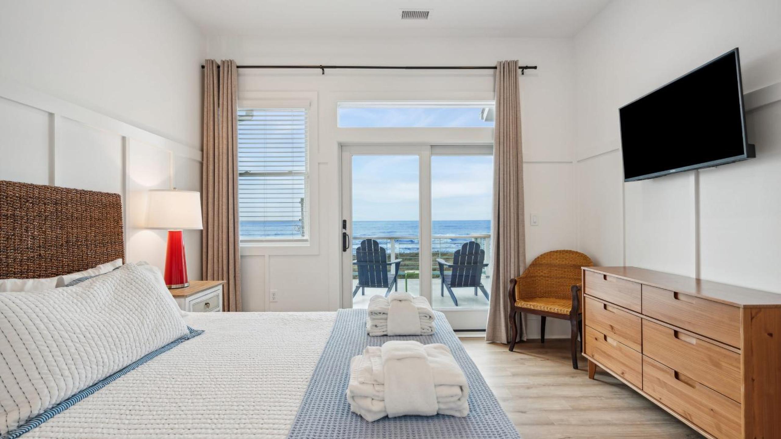 Beachfront Home w Pool Ocean Views Charleston Access Big Turtle