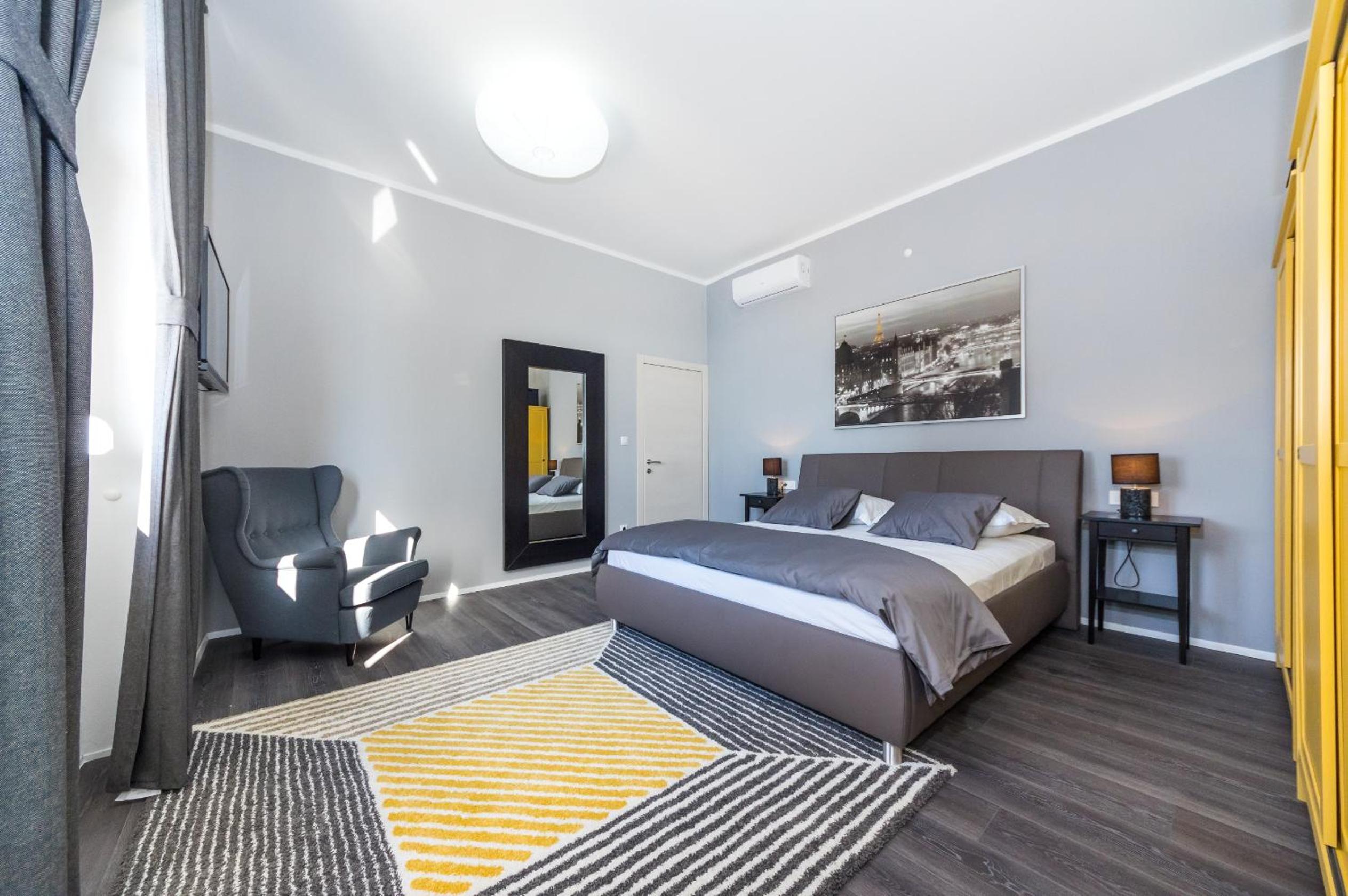 Harbour Lounge Apartment
