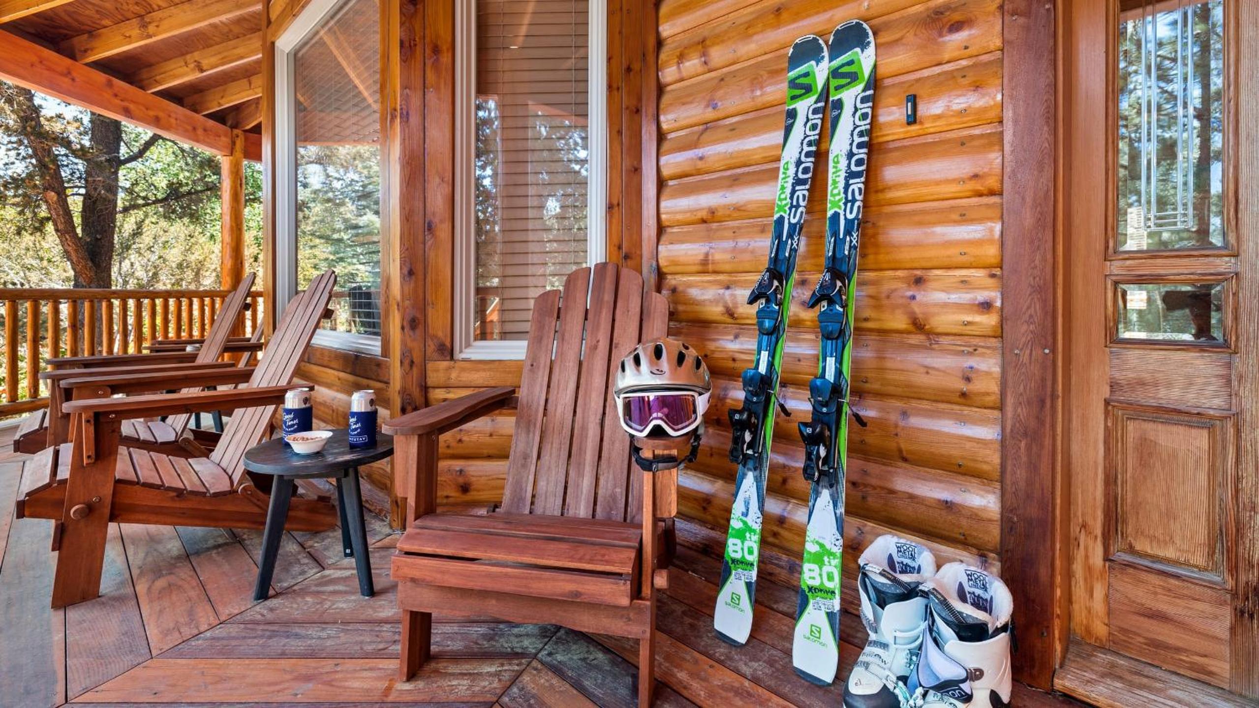 Sleeps 27 2 Homes Near the Lake Hot Tub Views Castle Glen Estates