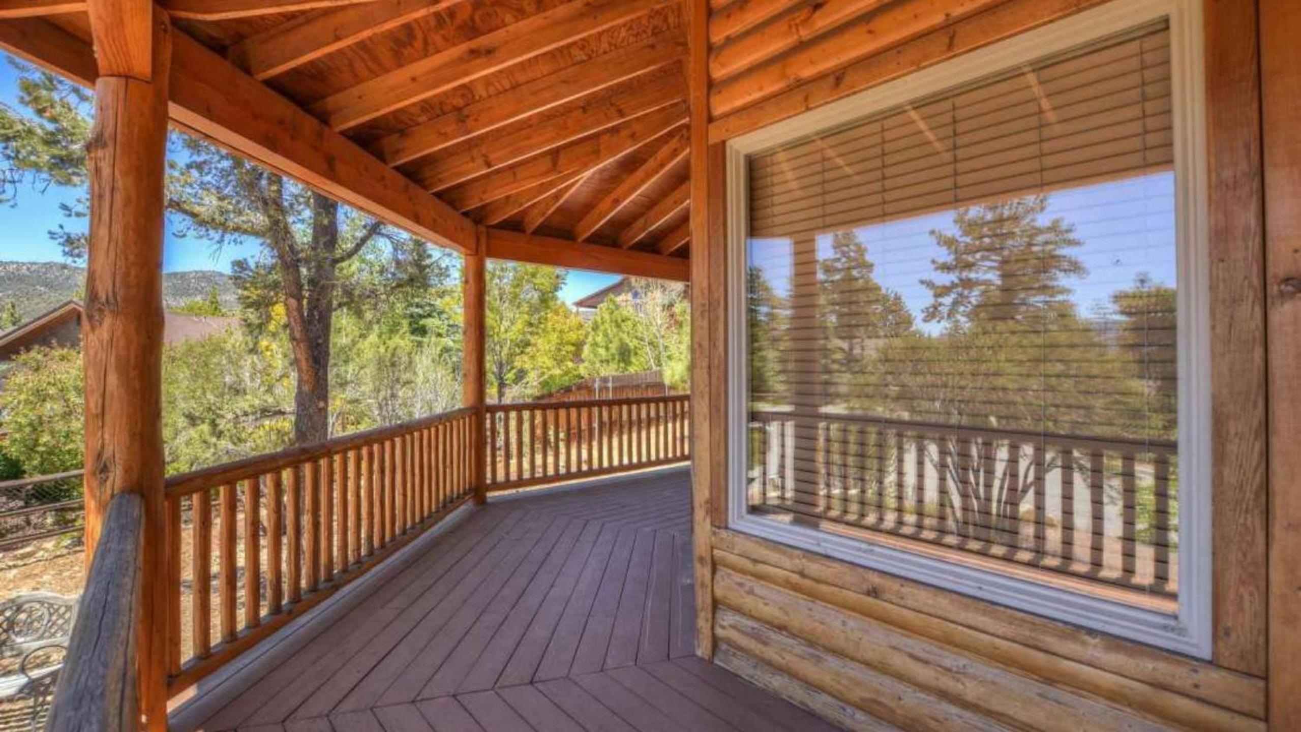 Sleeps 27 2 Homes Near the Lake Hot Tub Views Castle Glen Estates